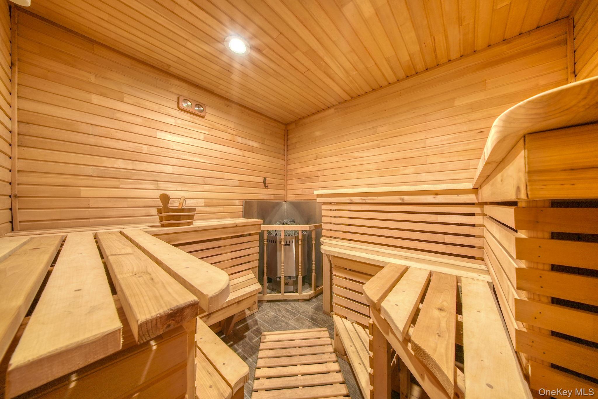 #2 photo, 6 Medallion Road, Kiamesha Lake , NY 12751