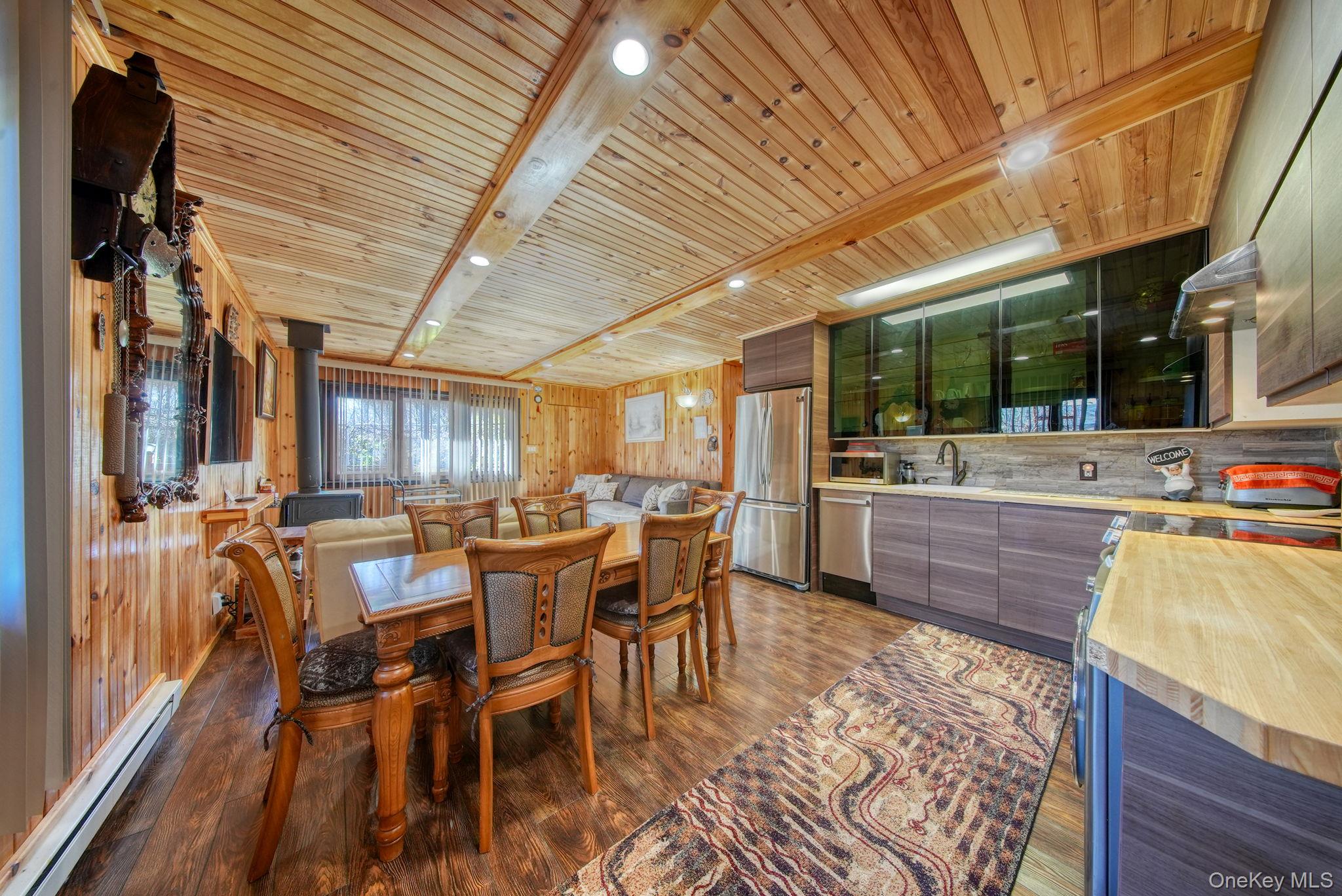 #9 photo, 6 Medallion Road, Kiamesha Lake , NY 12751