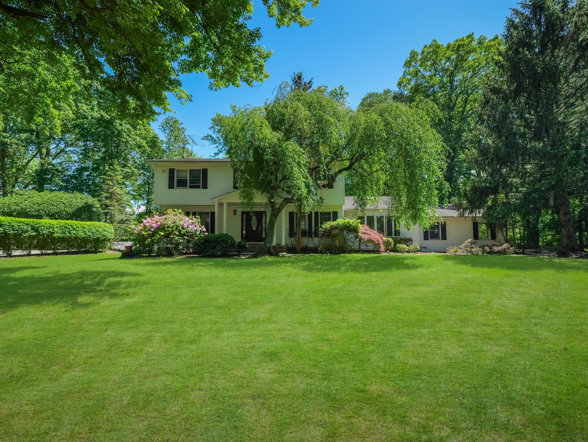 #1 photo, 33 Rochelle Drive, New City , NY 10956