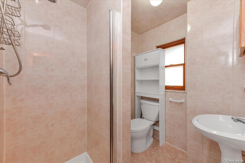 #15 photo, 147-40 Jewel Avenue, クイーンズ区 Kew Garden Hills , NY 11367