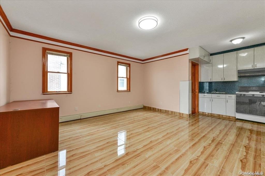 #16 photo, 147-40 Jewel Avenue, クイーンズ区 Kew Garden Hills , NY 11367