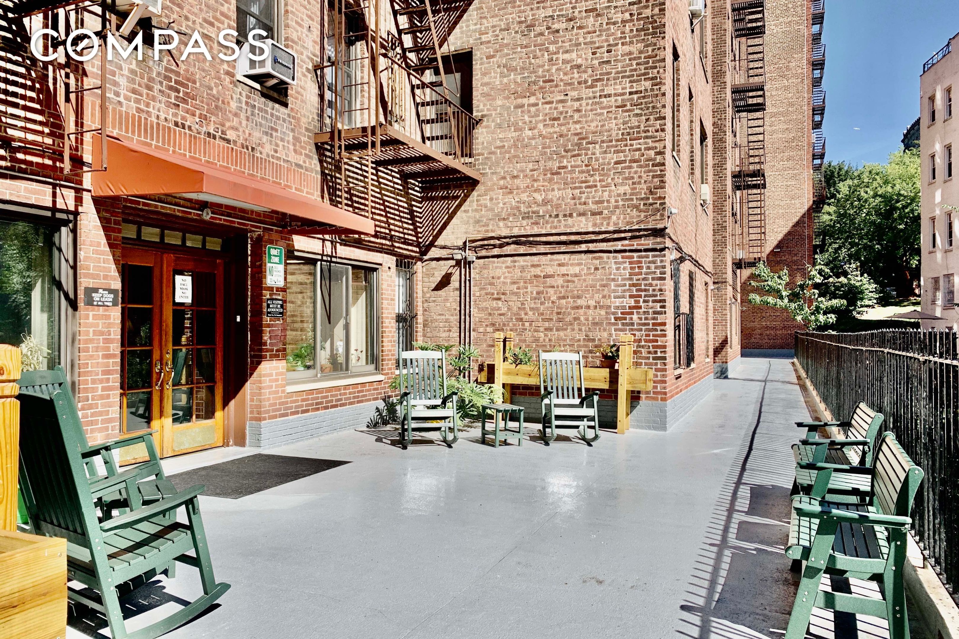 #13 photo, 158-18 Riverside Drive W, マンハッタン Washington Heights , NY 10032