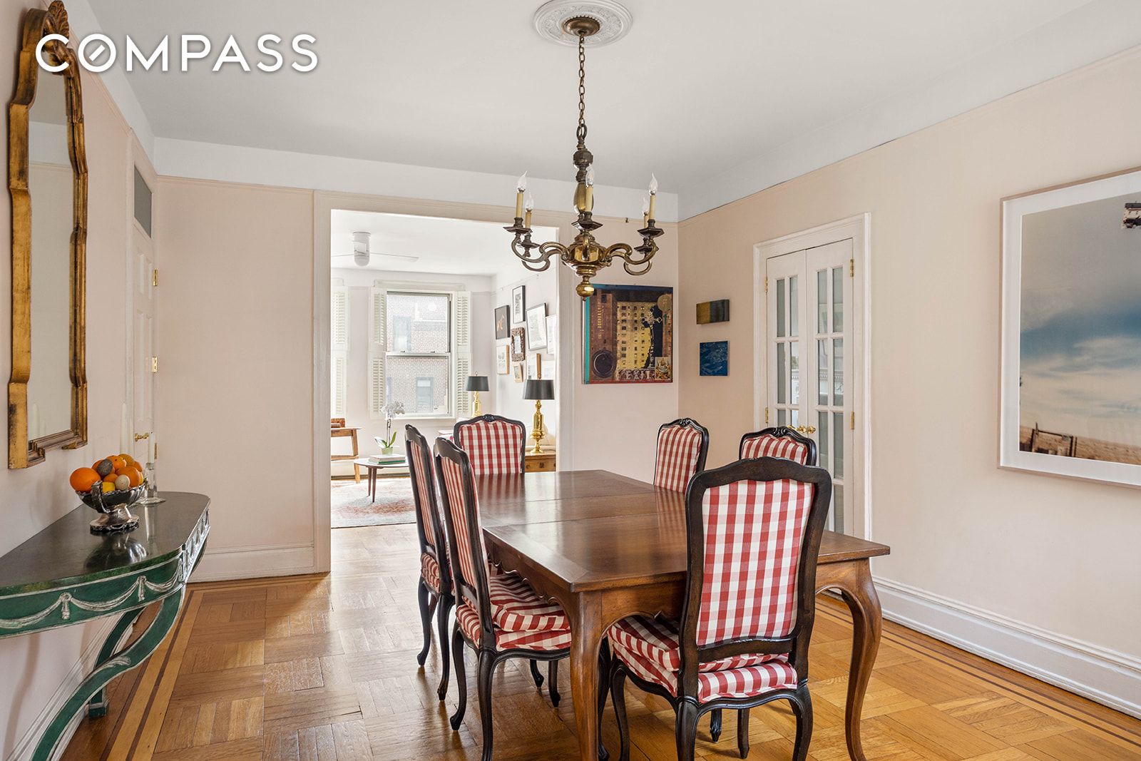 #4 photo, 37-28 80th Street, クイーンズ区 Jackson Heights , NY 11372