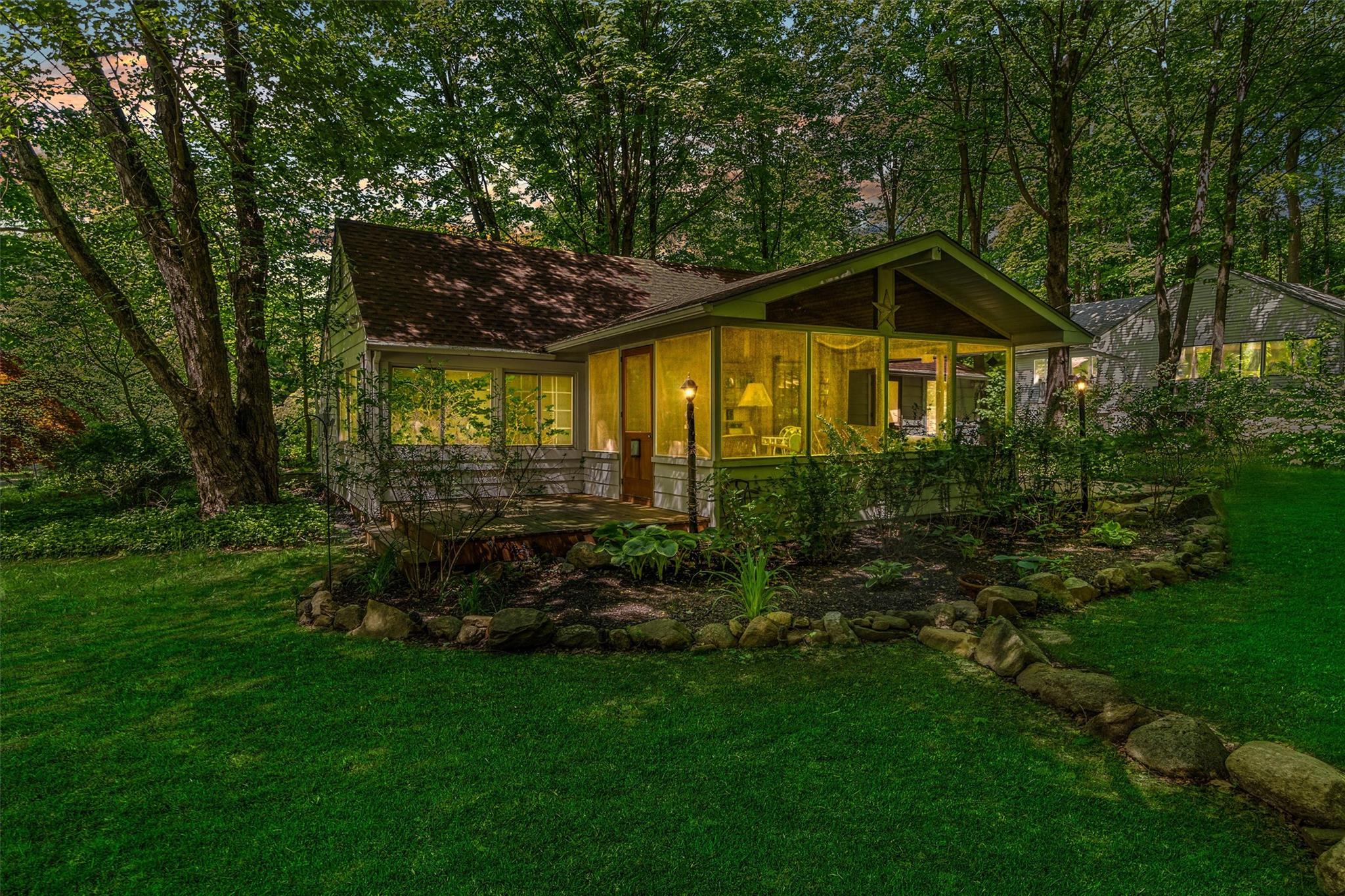 #1 photo, 3300 Baker, Mohegan Lake , NY 10547