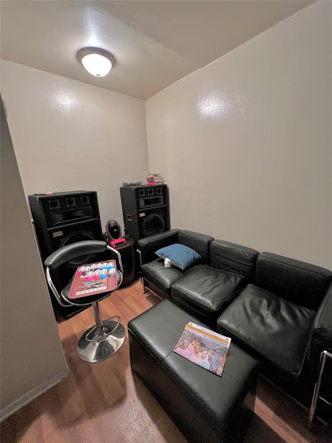 #10 photo, 620 E 182nd Street, ブロンクス区 Bronx , NY 10457