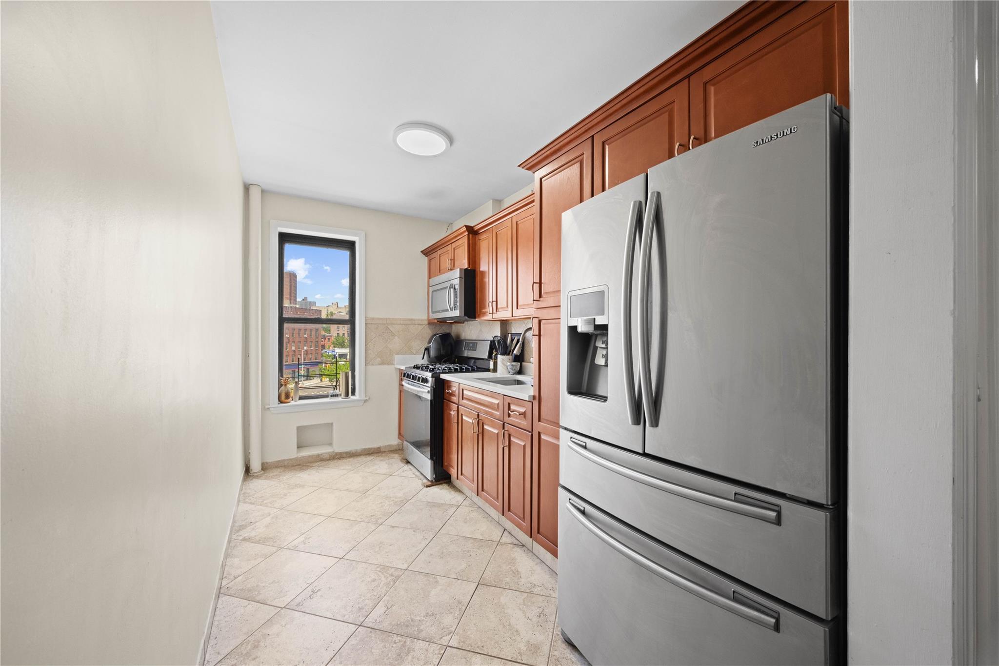 #7 photo, 1372 Shakespeare Avenue, 布朗士 Bronx , NY 10452