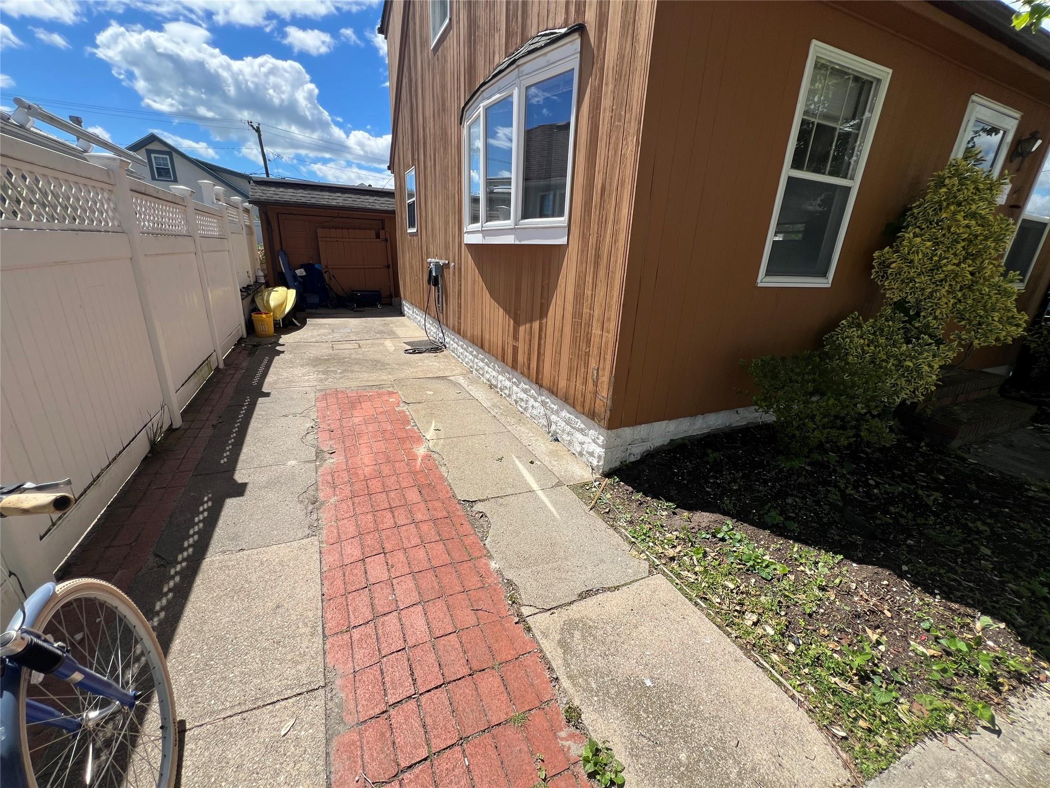 #3 photo, 23 Garden City Avenue, ナッソー郡 Point Lookout , NY 11569