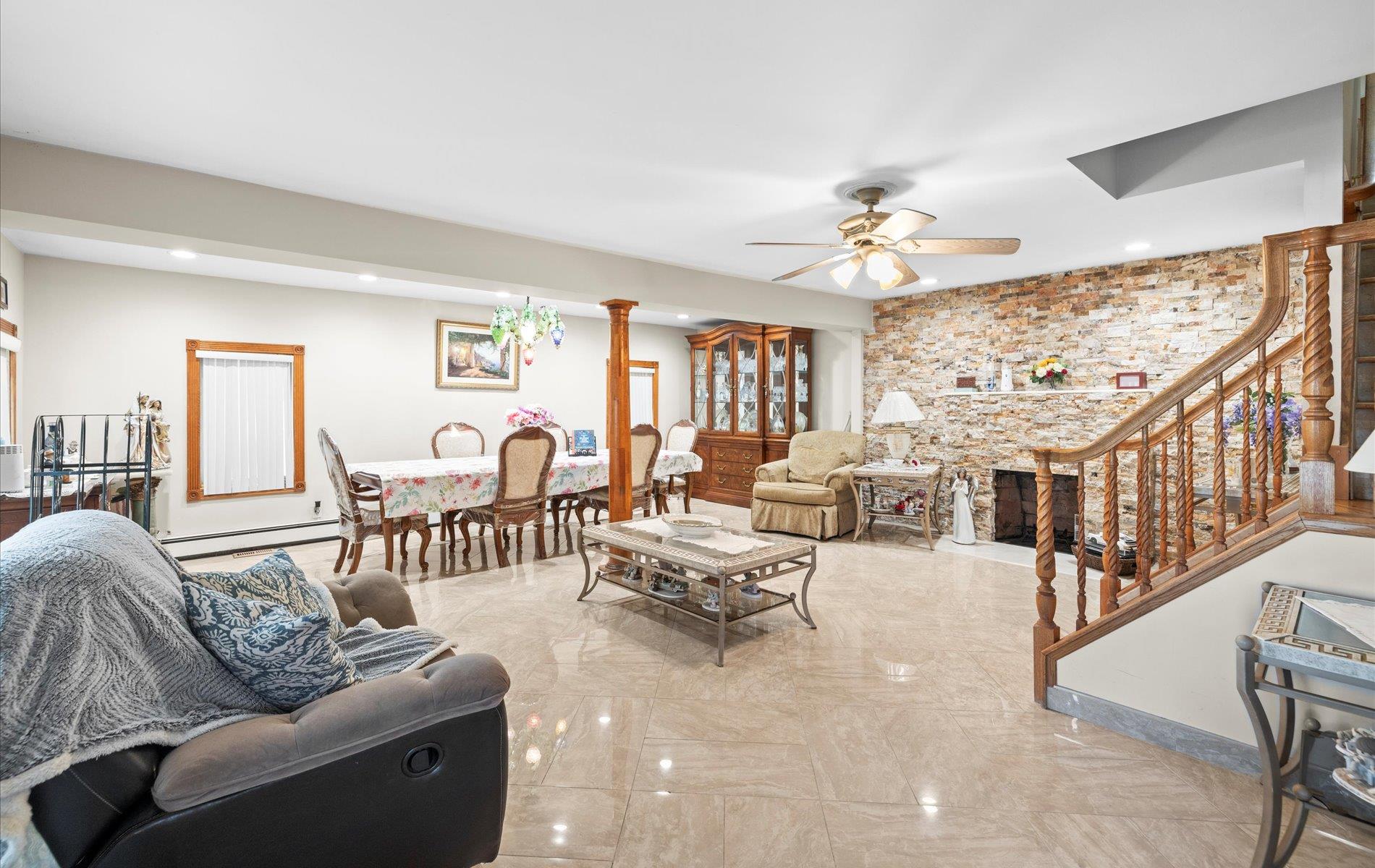 #3 photo, 2730 Court Street, ナッソー郡 Bellmore , NY 11710