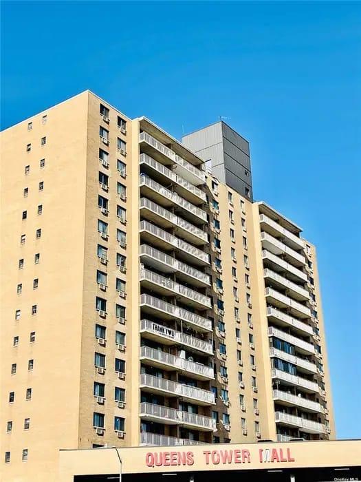 #1 photo, 92-29 Queens Boulevard, 皇后區 雷哥公園 Rego Park , NY 11374