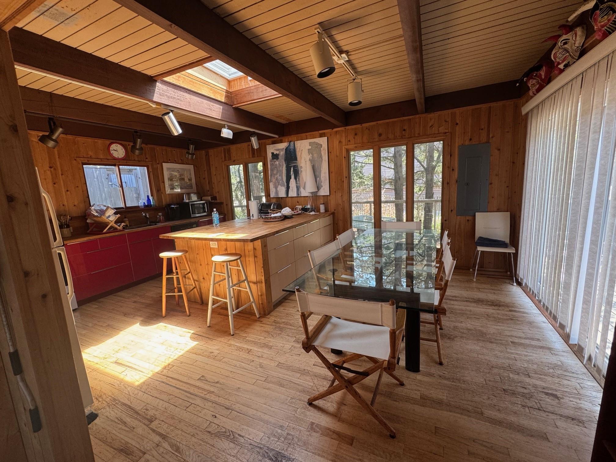 #3 photo, 39 Schooner, Summer Club , NY 11770