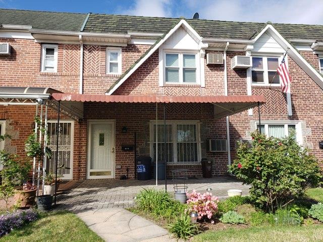 #1 photo, 61-16 84th Street, クイーンズ区 Middle Village , NY 11379