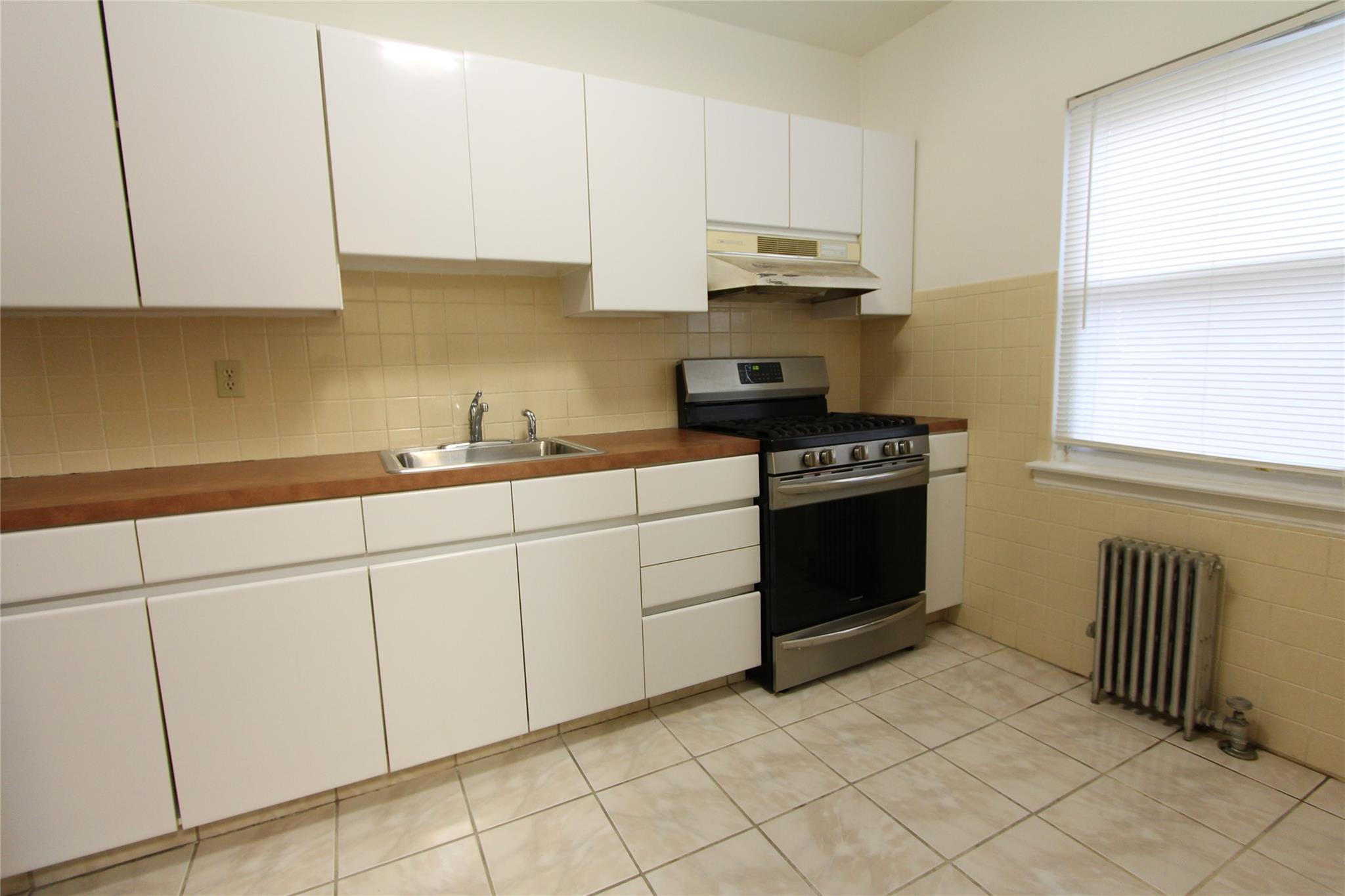 #6 photo, 61-16 84th Street, クイーンズ区 Middle Village , NY 11379