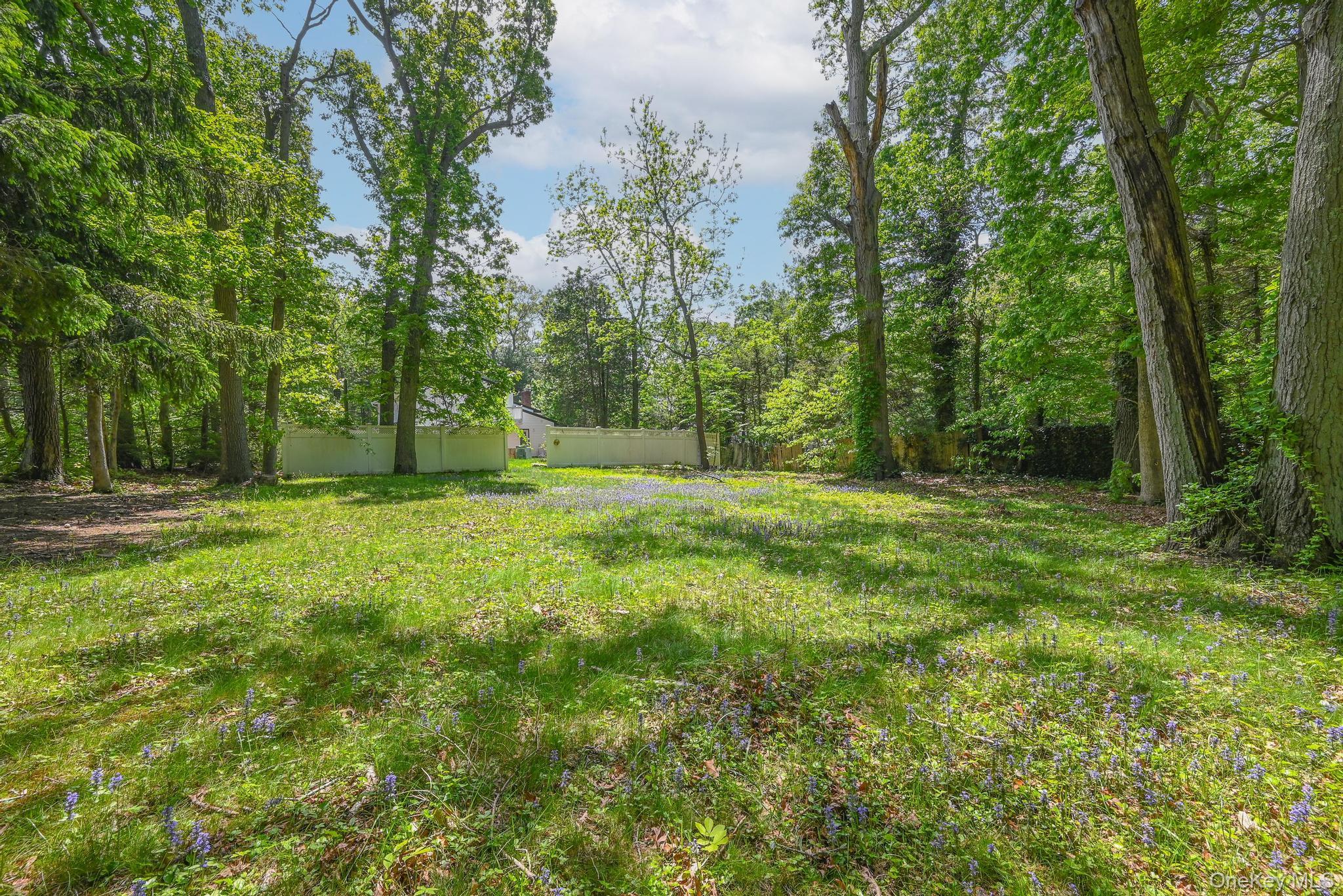 #6 photo, 1 Parkhill Court, Huntington , NY 11743