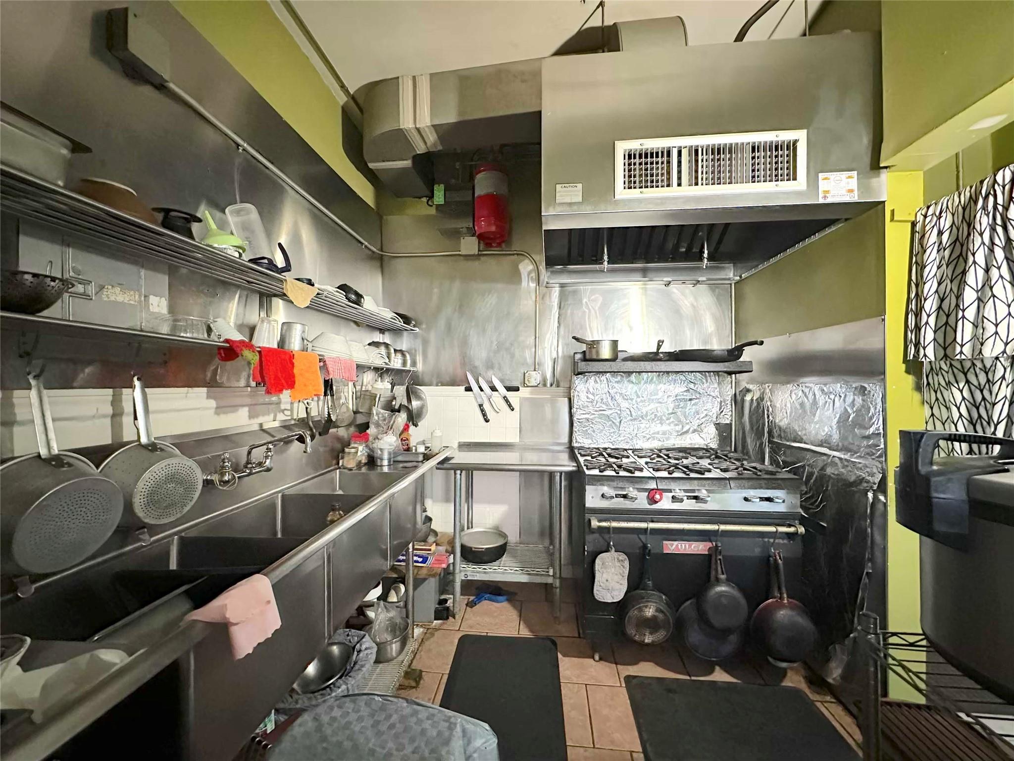 #4 photo, 71 Liberty Street, Newburgh , NY 12550