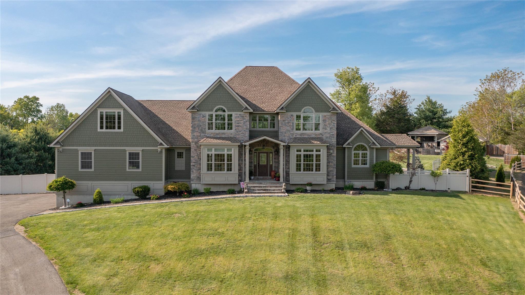 #1 photo, 163 Hapeman Hill Road, Red Hook , NY 12571