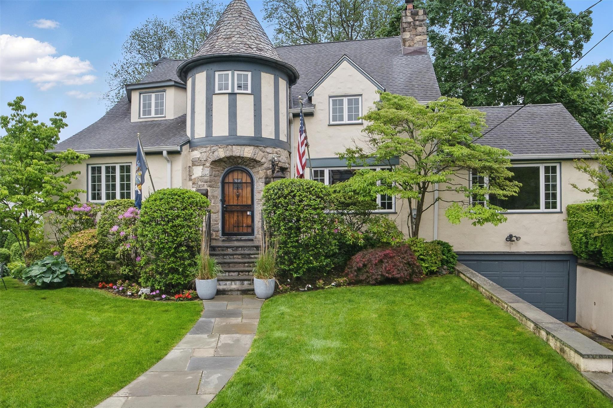 #1 photo, 460 Westchester Avenue, Tuckahoe , NY 10707