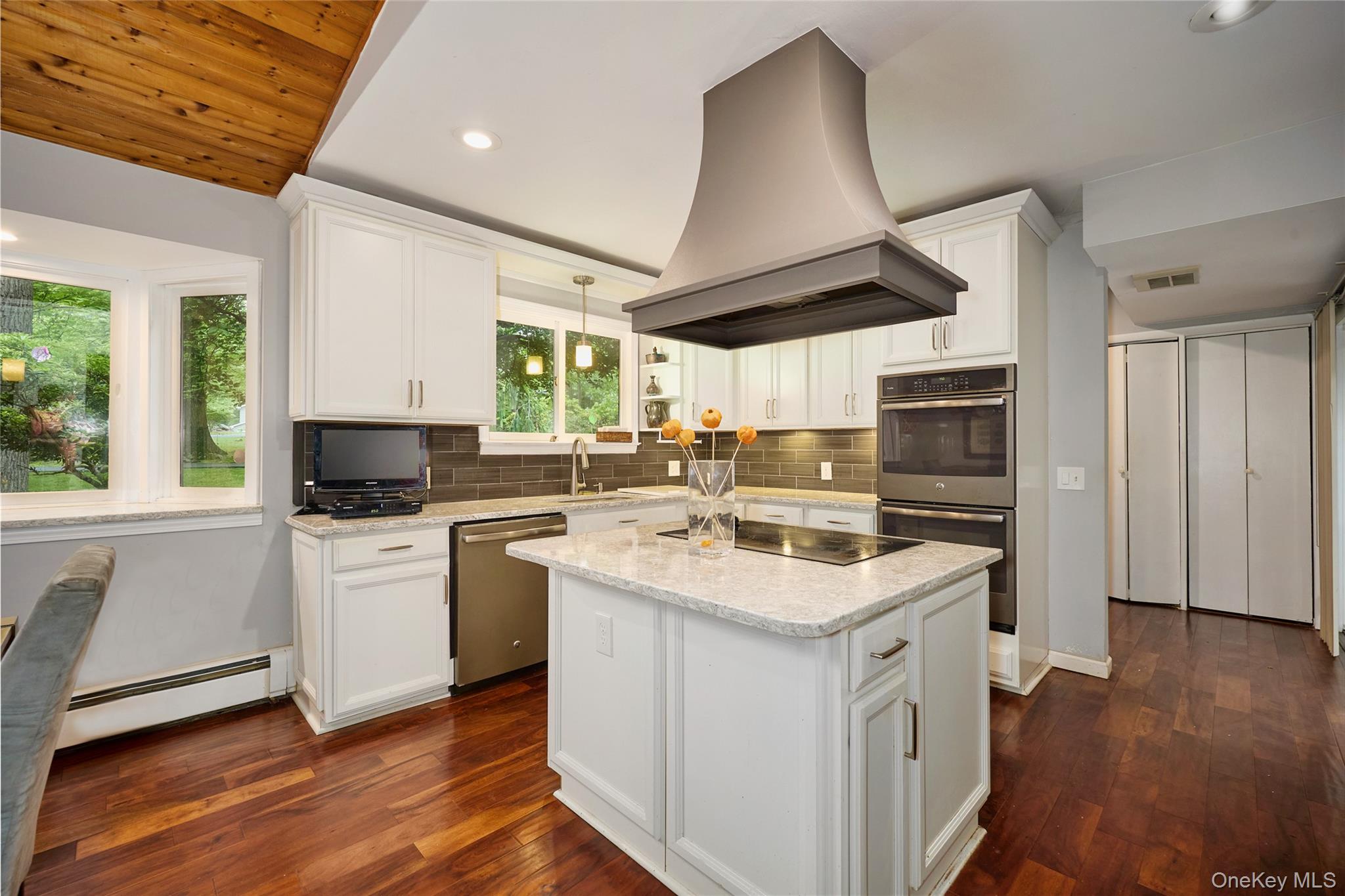 #6 photo, 31 Greenlawn Road, Katonah , NY 10536