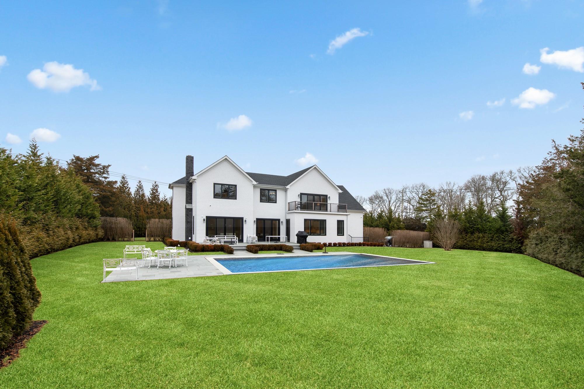 #6 photo, 240 Head of Pond Road, サフォーク郡 Water Mill , NY 11976