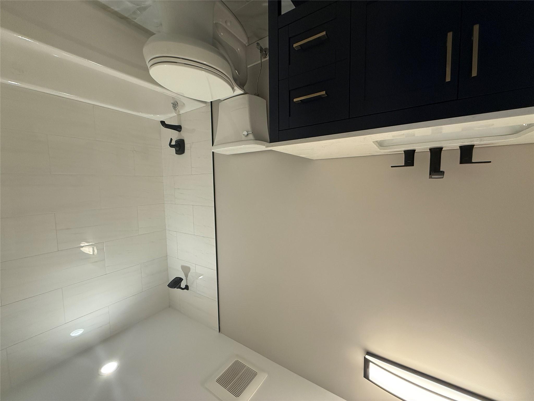 #19 photo, 88 Ridgewwod Drive, 東長島 Shirley , NY 11967