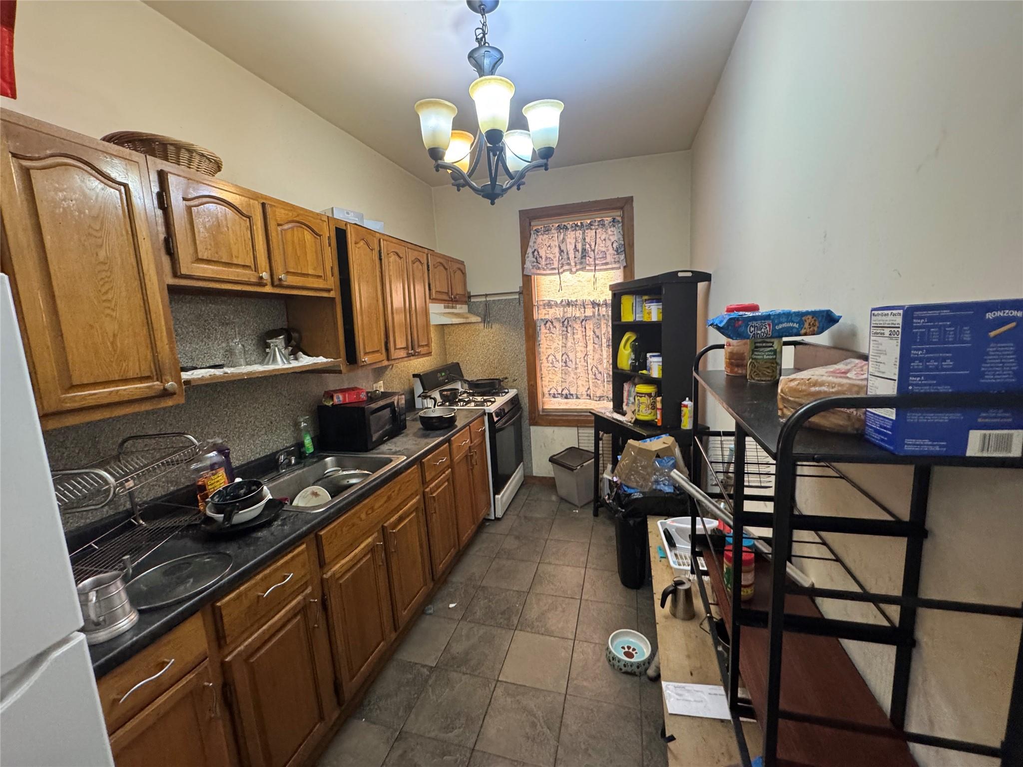 #8 photo, 4553 47th Street, クイーンズ区 Woodside , NY 11377