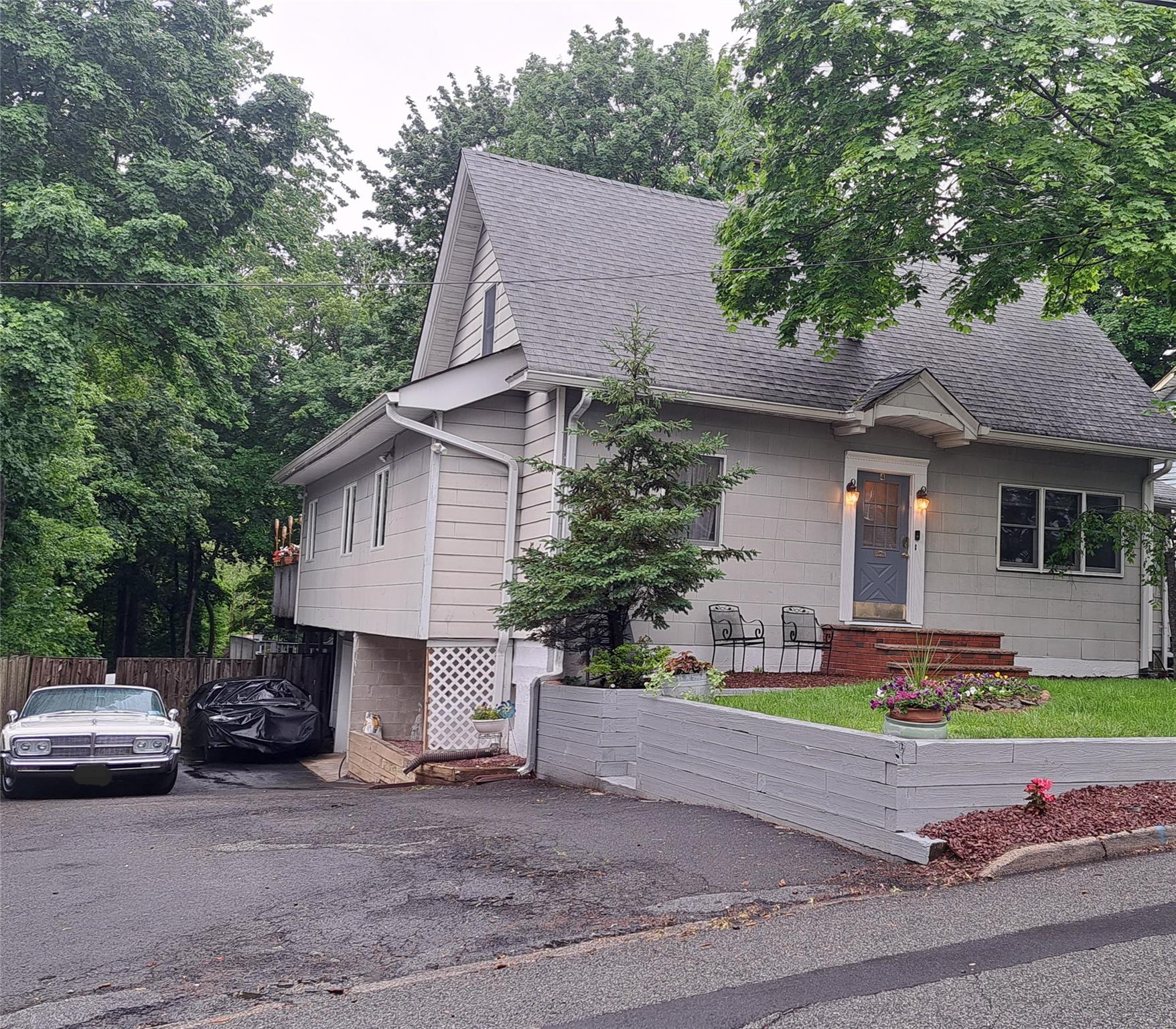 #1 photo, 4 Park Avenue, Airmont , NY 10952