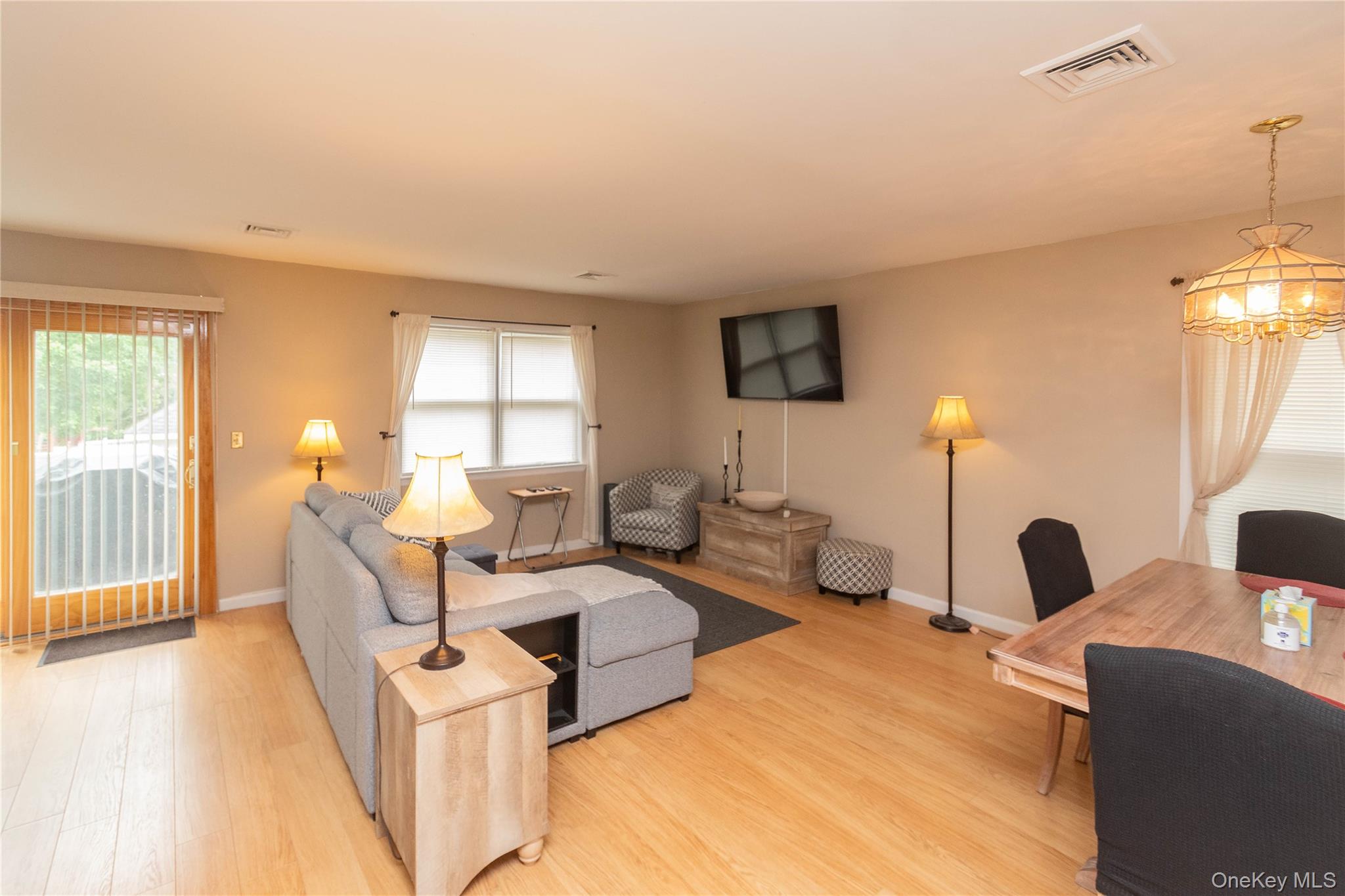 #5 photo, 207 Cornwall Meadows Lane, Patterson , NY 12563