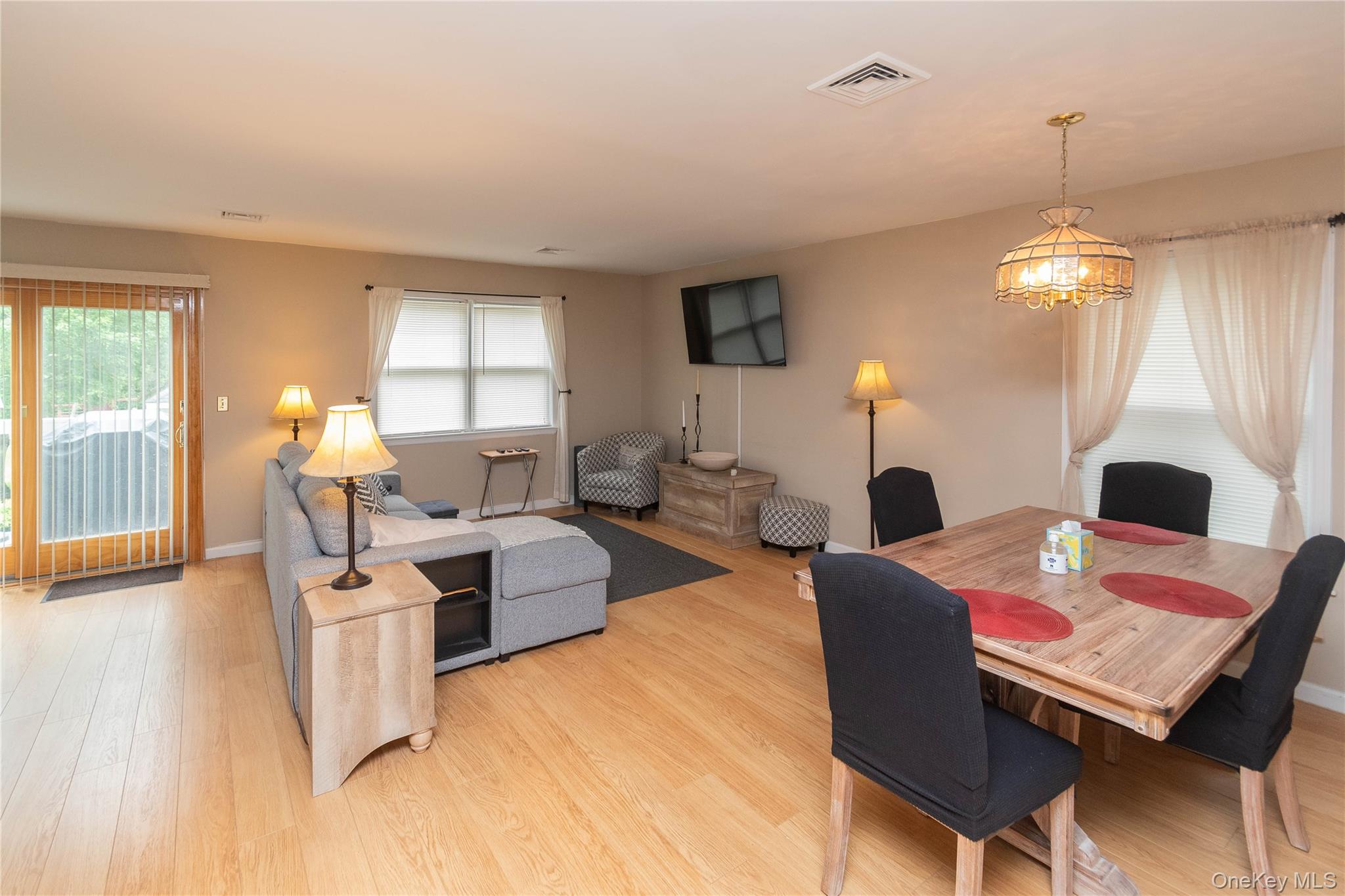 #7 photo, 207 Cornwall Meadows Lane, Patterson , NY 12563