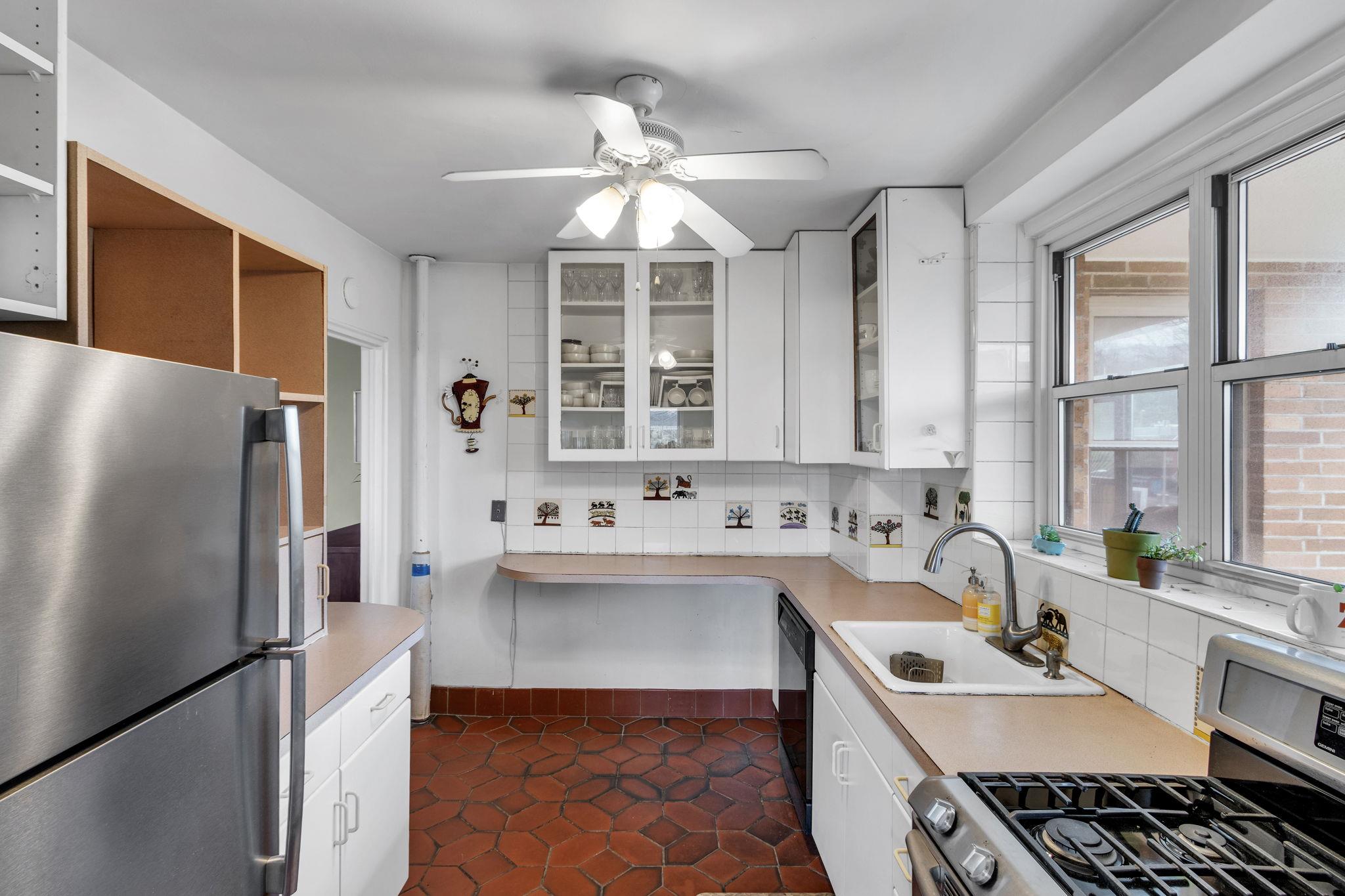 #14 photo, 2601 Henry Hudson Parkway, Bronx , NY 10463