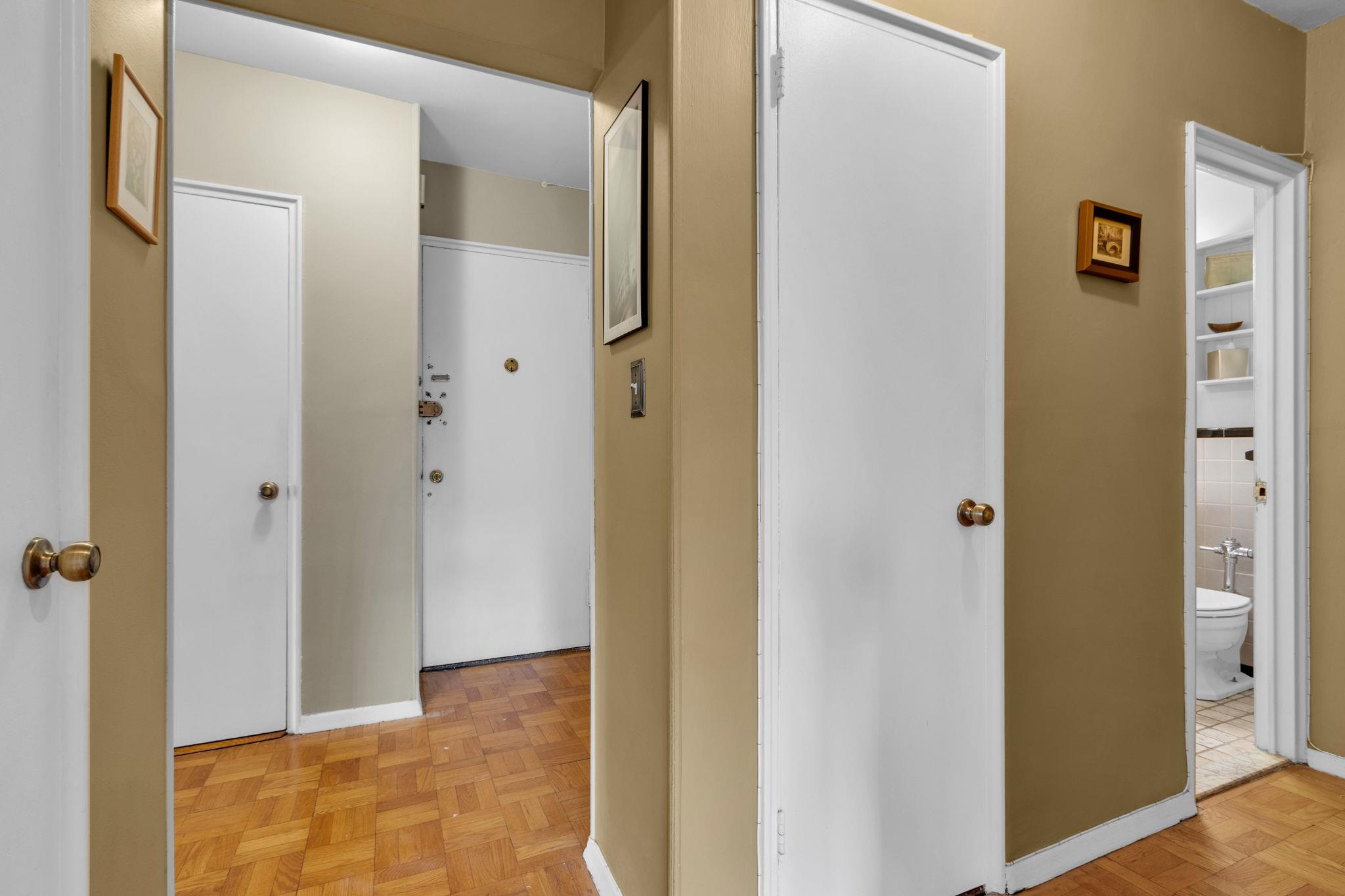 #18 photo, 2601 Henry Hudson Parkway, Bronx , NY 10463