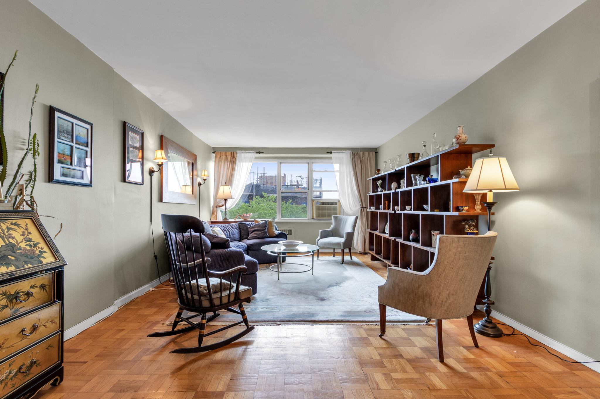 #3 photo, 2601 Henry Hudson Parkway, Bronx , NY 10463