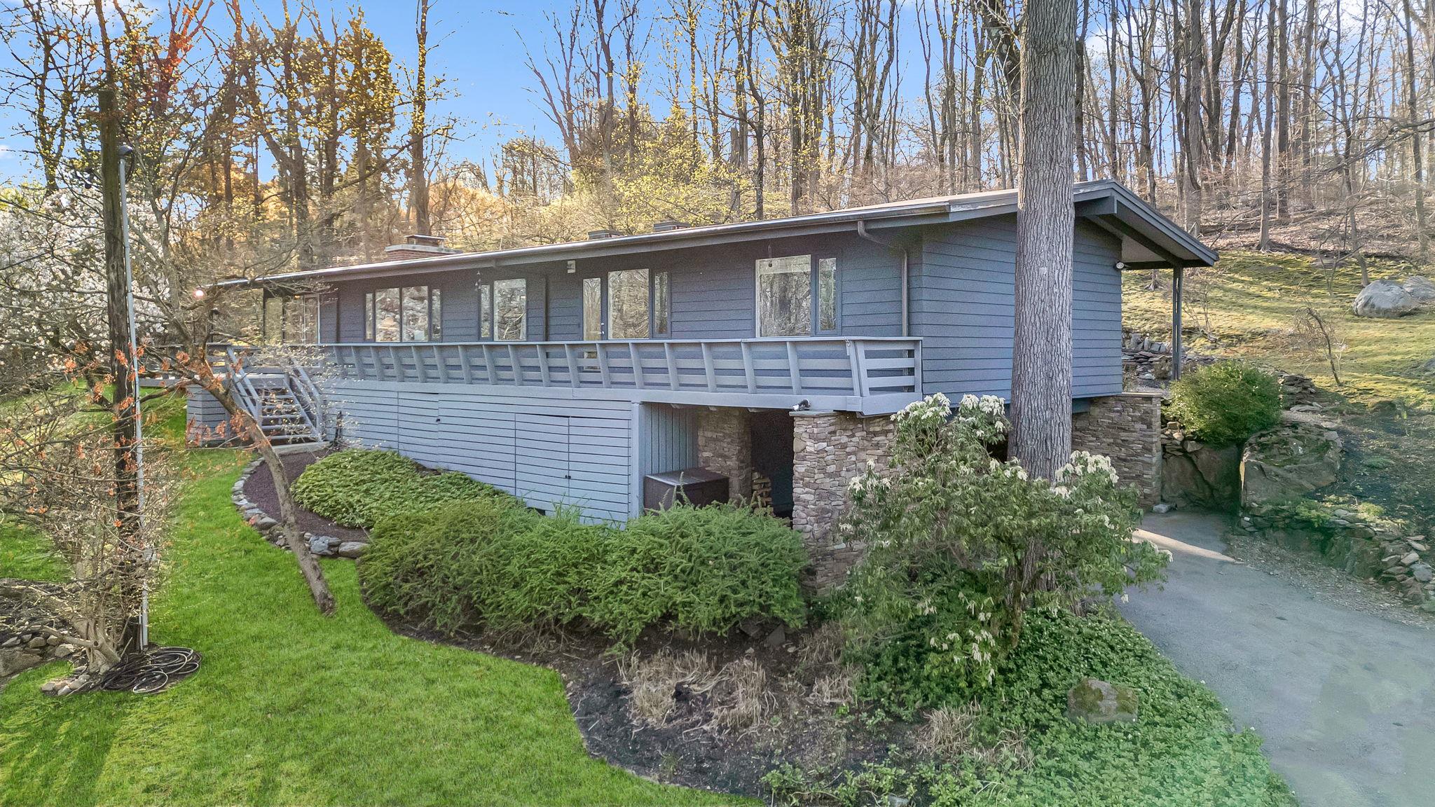 #1 photo, 83 Inningwood Road, 紐約州 Millwood , NY 10546