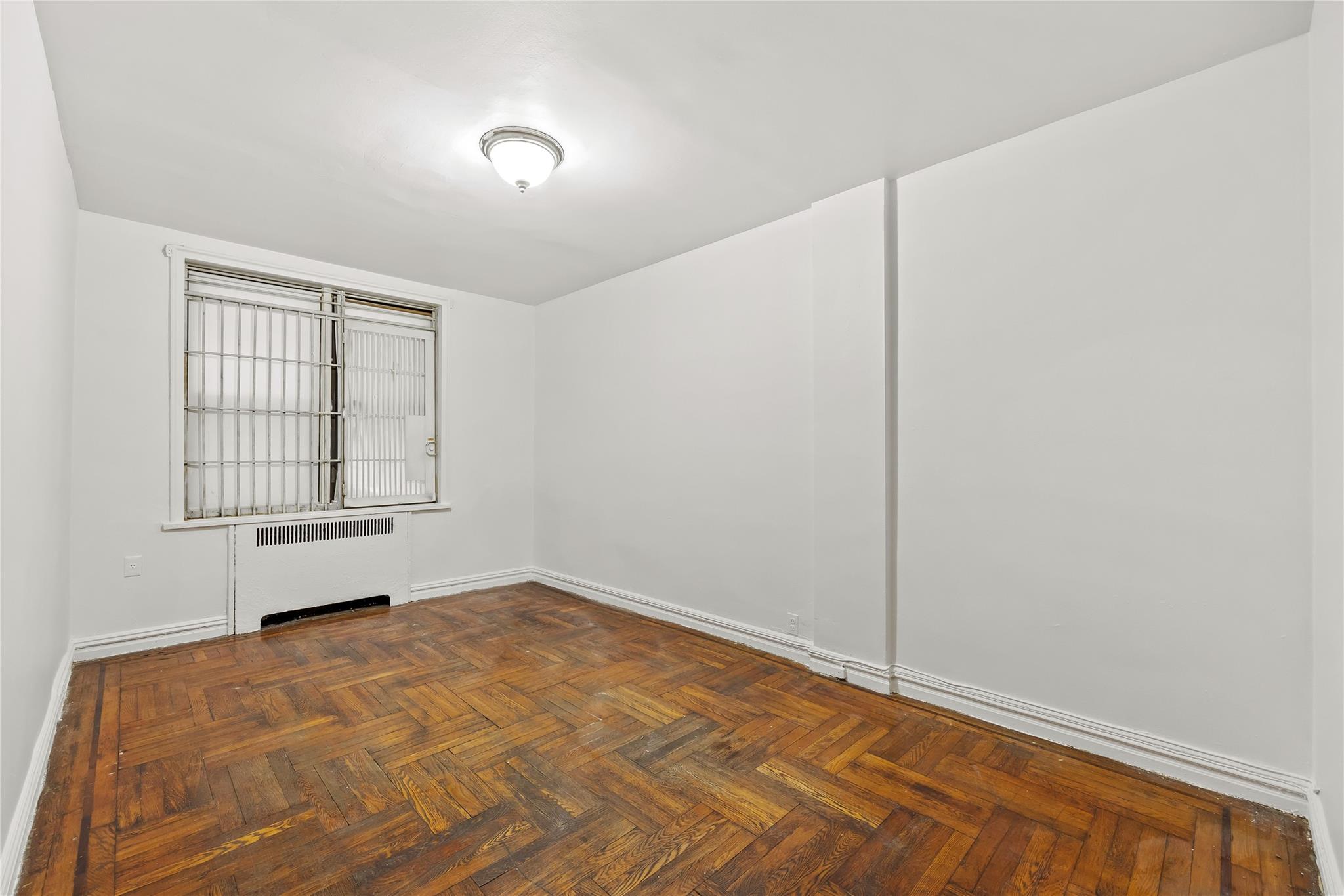 #2 photo, 398 Oliver Place, ブロンクス区 Bronx , NY 10458