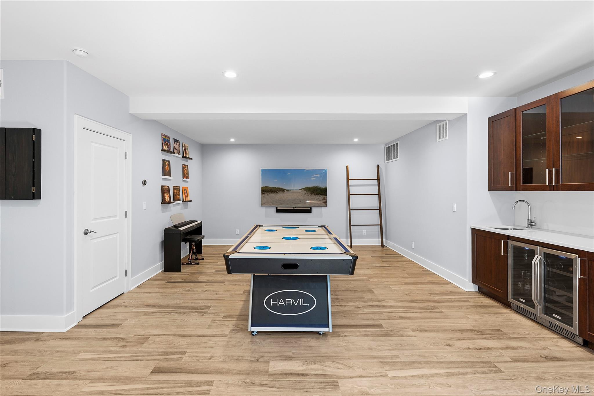 #16 photo, 2360 Marlene Lane, サフォーク郡 Mattituck , NY 11952