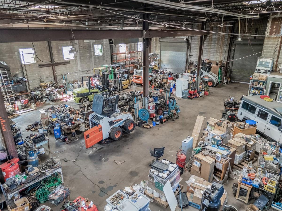 #3 photo, 55 Sweeneydale Avenue, サフォーク郡 Bay Shore , NY 11706