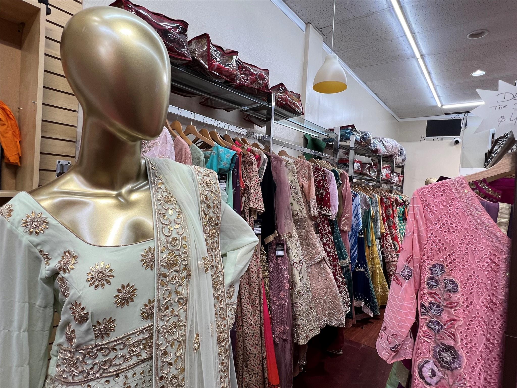 #4 photo, 183 Broadway, ナッソー郡 Hicksville , NY 11801