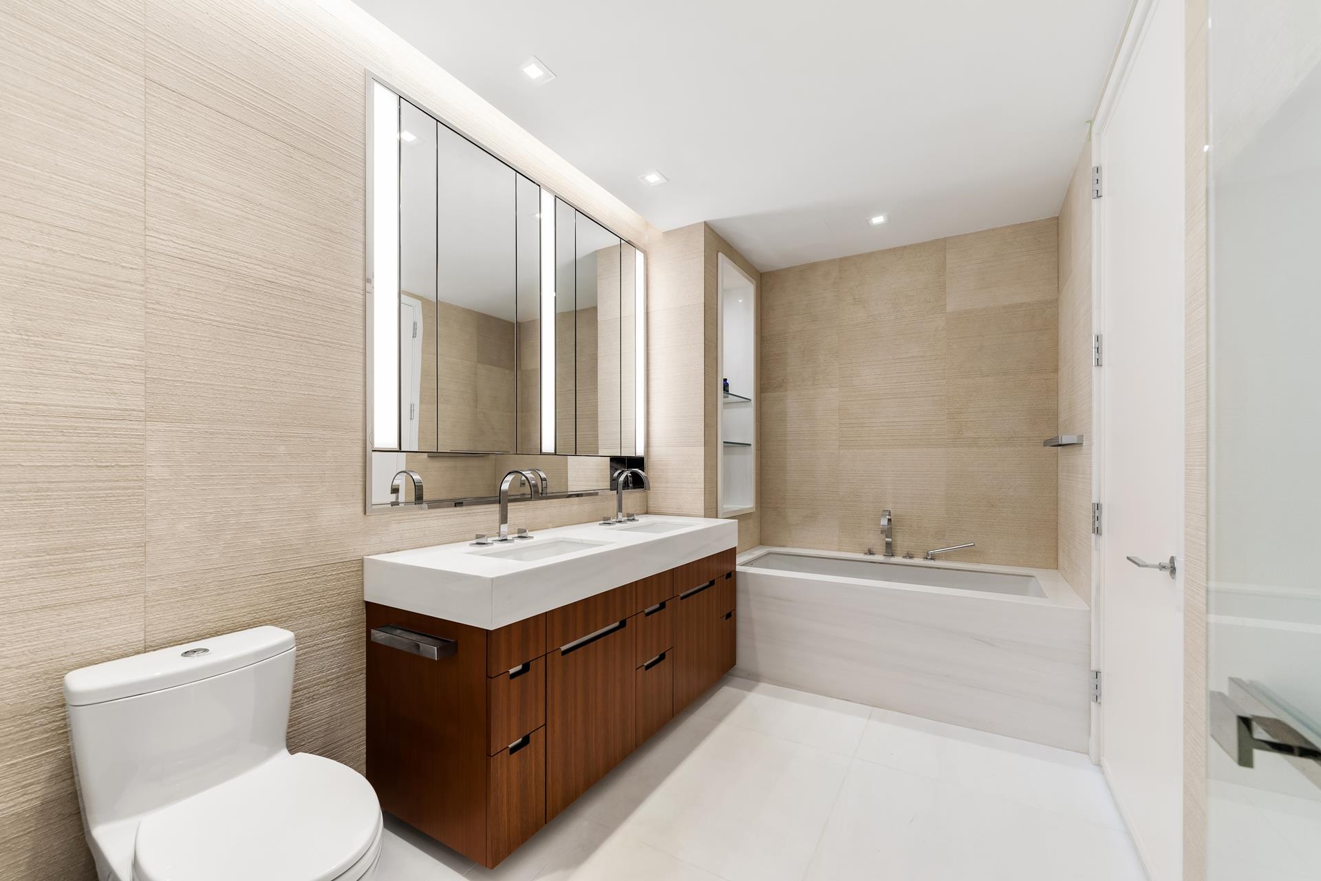 #4 photo, 1 W END Avenue, マンハッタン Lincoln Square , NY 10023