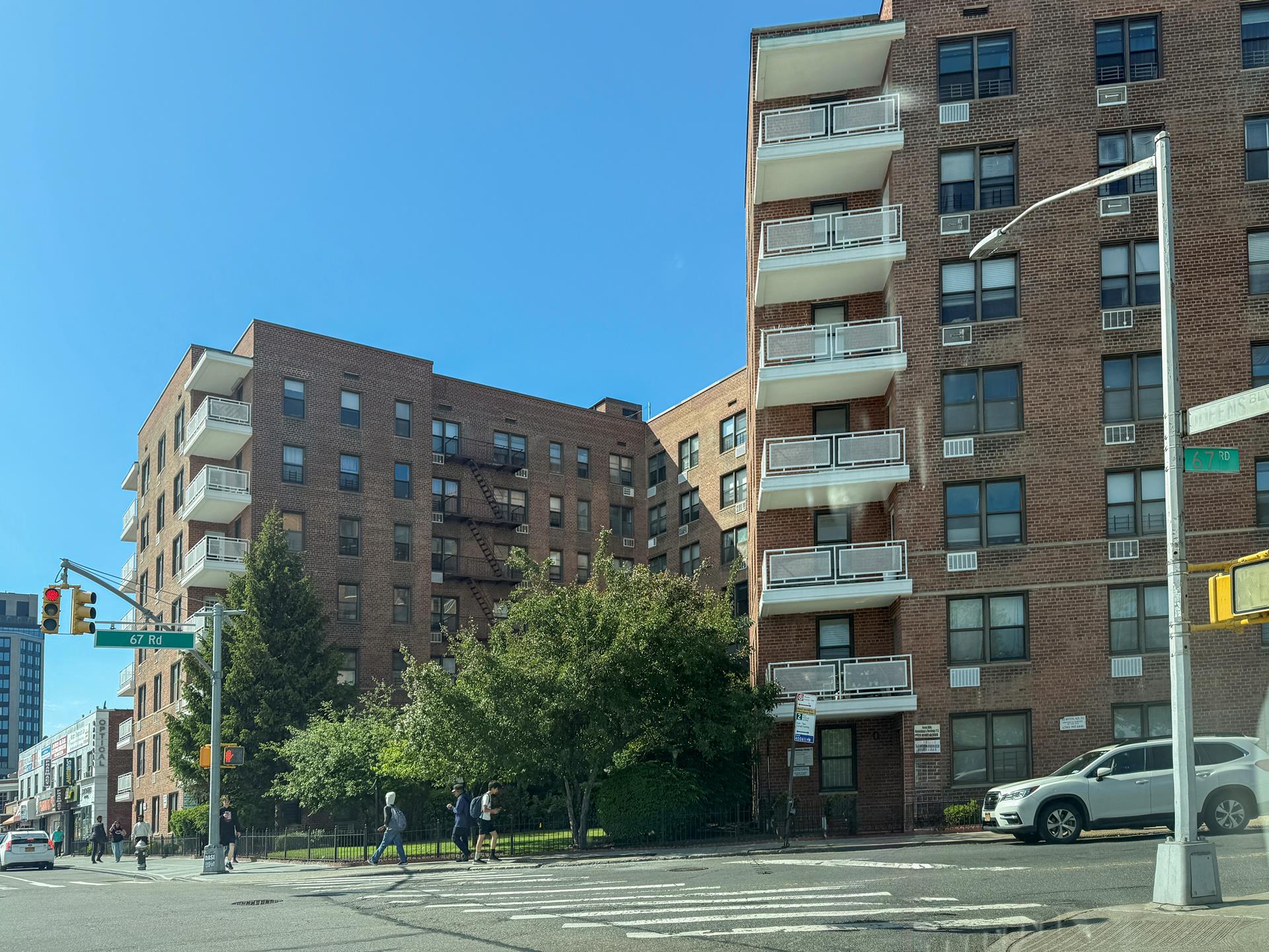 #9 photo, 100-25 QUEENS Boulevard, クイーンズ区 Rego Park , NY 11375