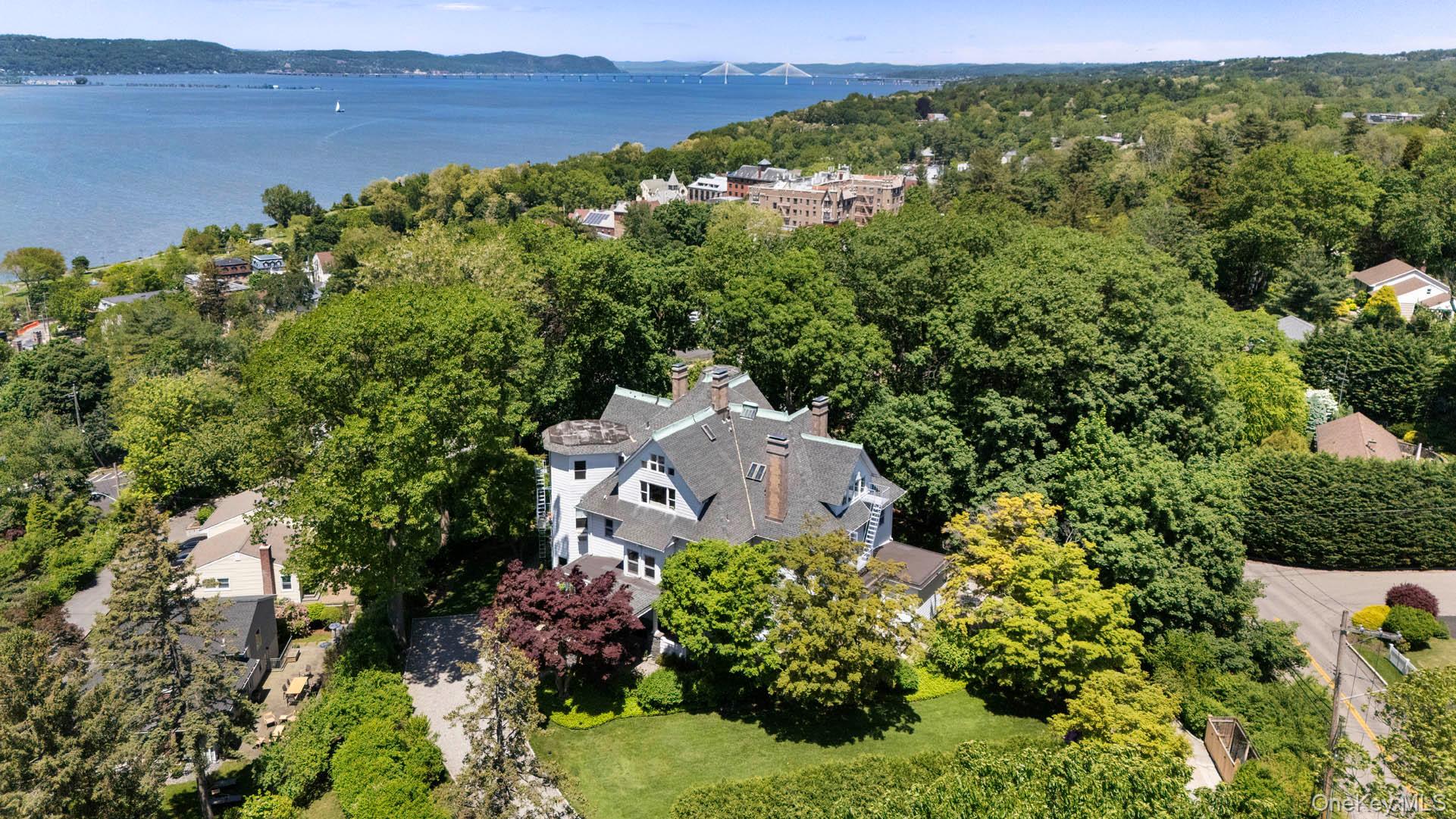 #1 photo, 38 Oliphant Avenue, Dobbs Ferry , NY 10522