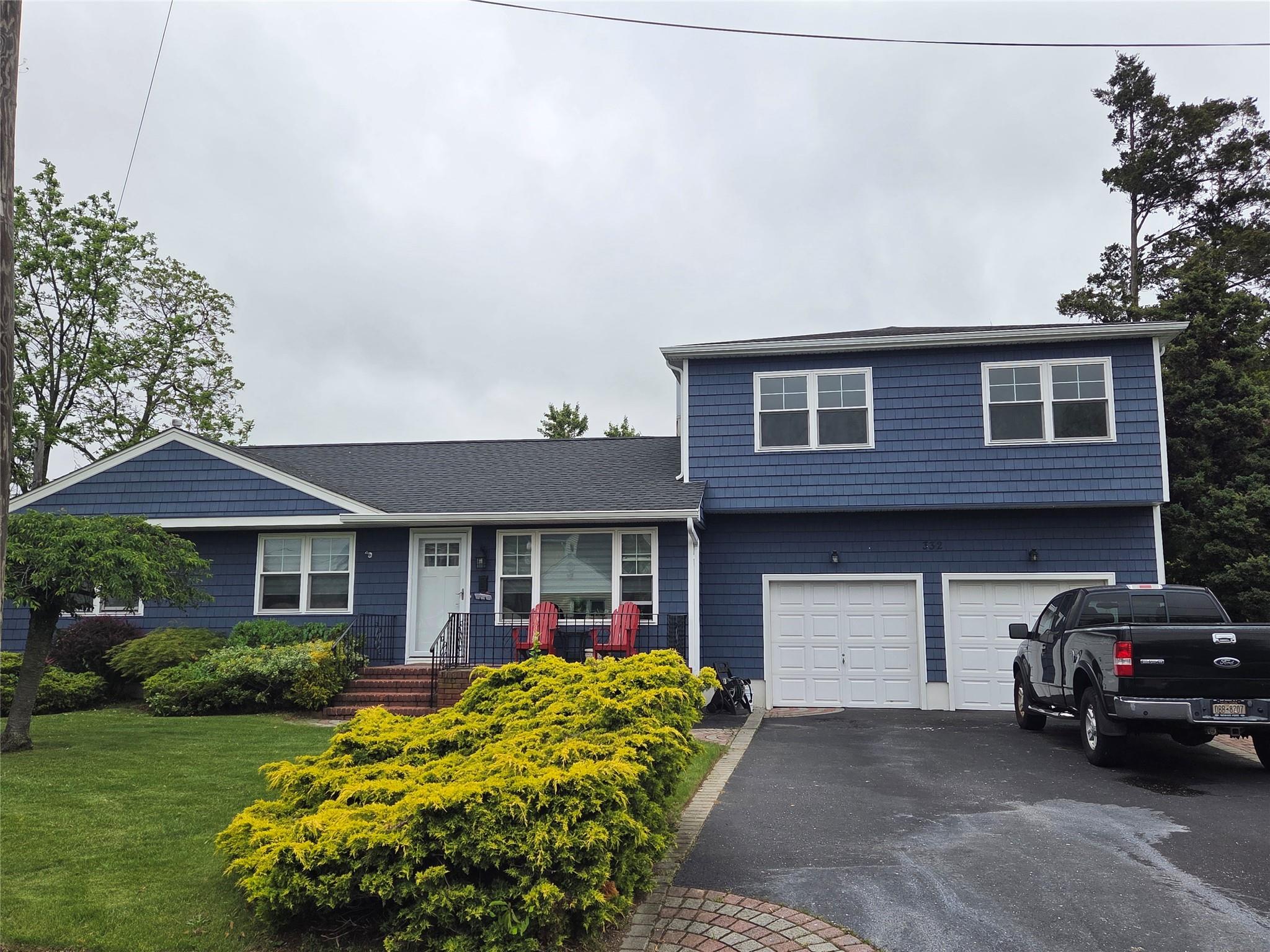 #1 photo, 332 51St Street, Lindenhurst , NY 11757