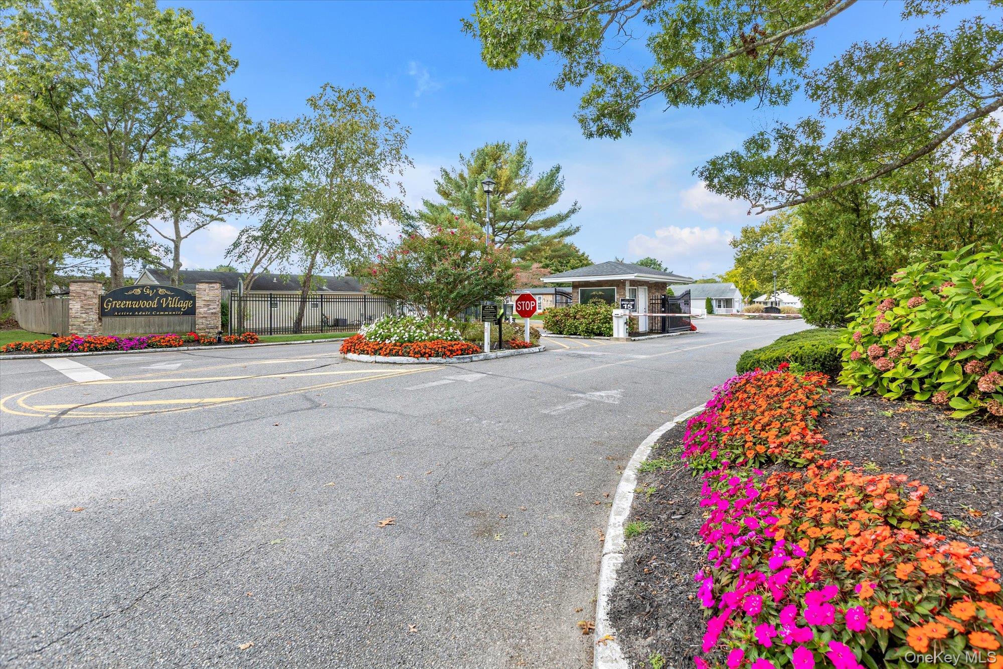 #13 photo, 21 Limetree Drive, サフォーク郡 Manorville , NY 11949