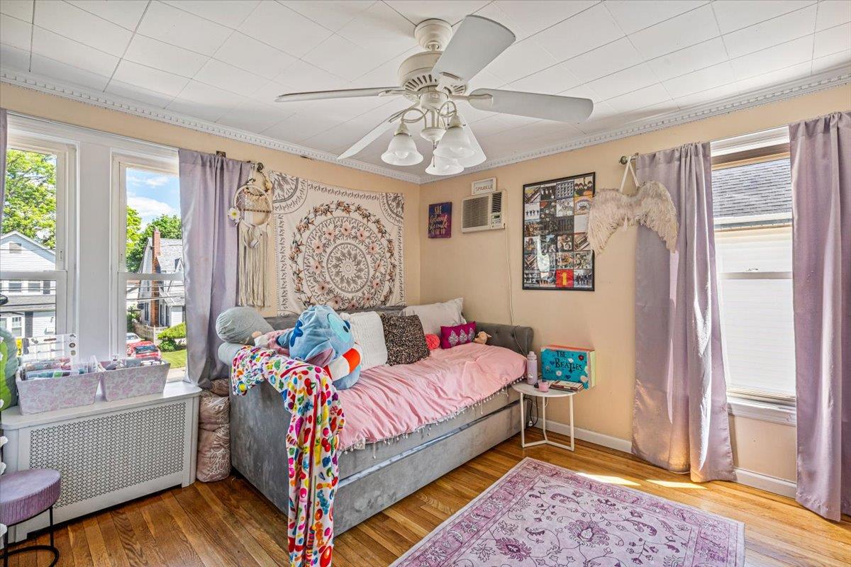 #16 photo, 321 Rolling Street, ناسو Malverne , NY 11565