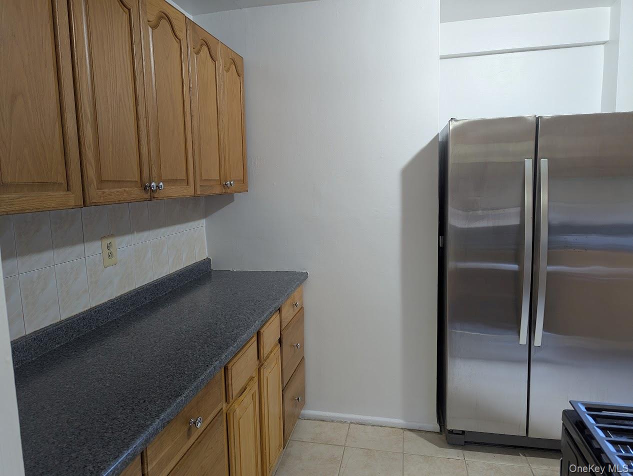 #18 photo, 94-31 59 Ave, クイーンズ区 Elmhurst , NY 11373