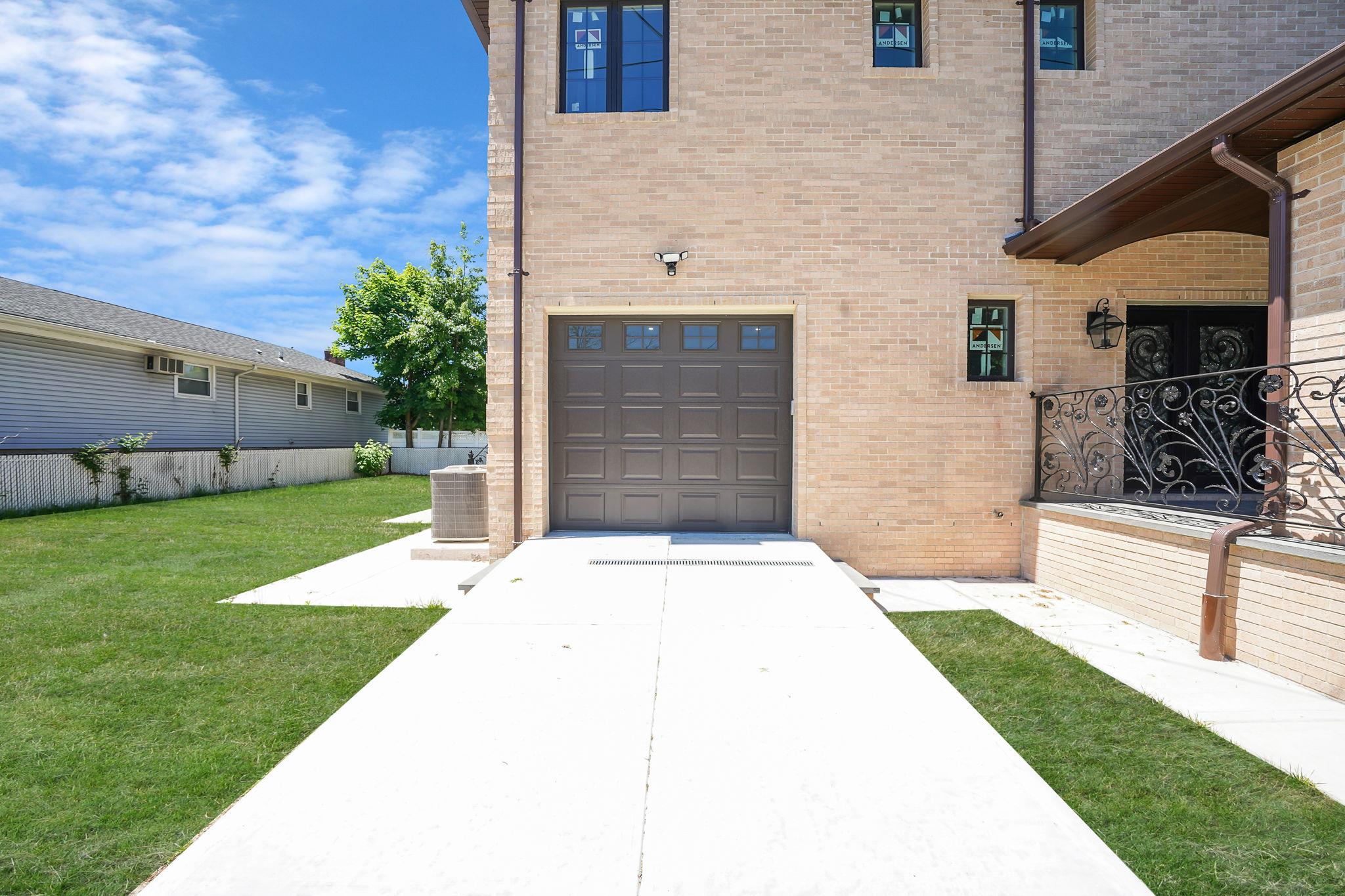 #8 photo, 261-16 E Williston Avenue, كوينز Floral Park , NY 1001