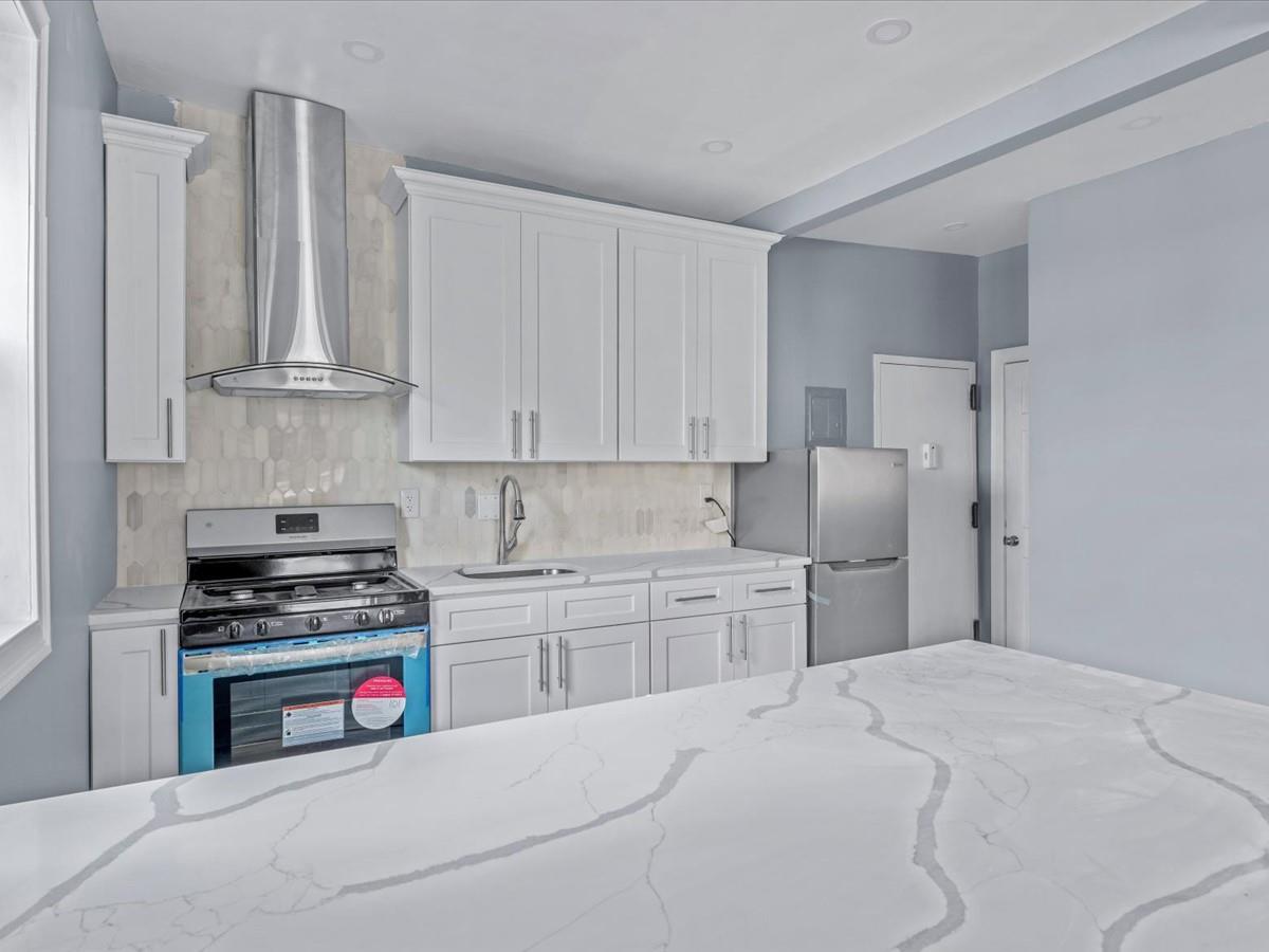 #7 photo, 125-19 111th Ave, クイーンズ区 South Ozone Park , NY 11420