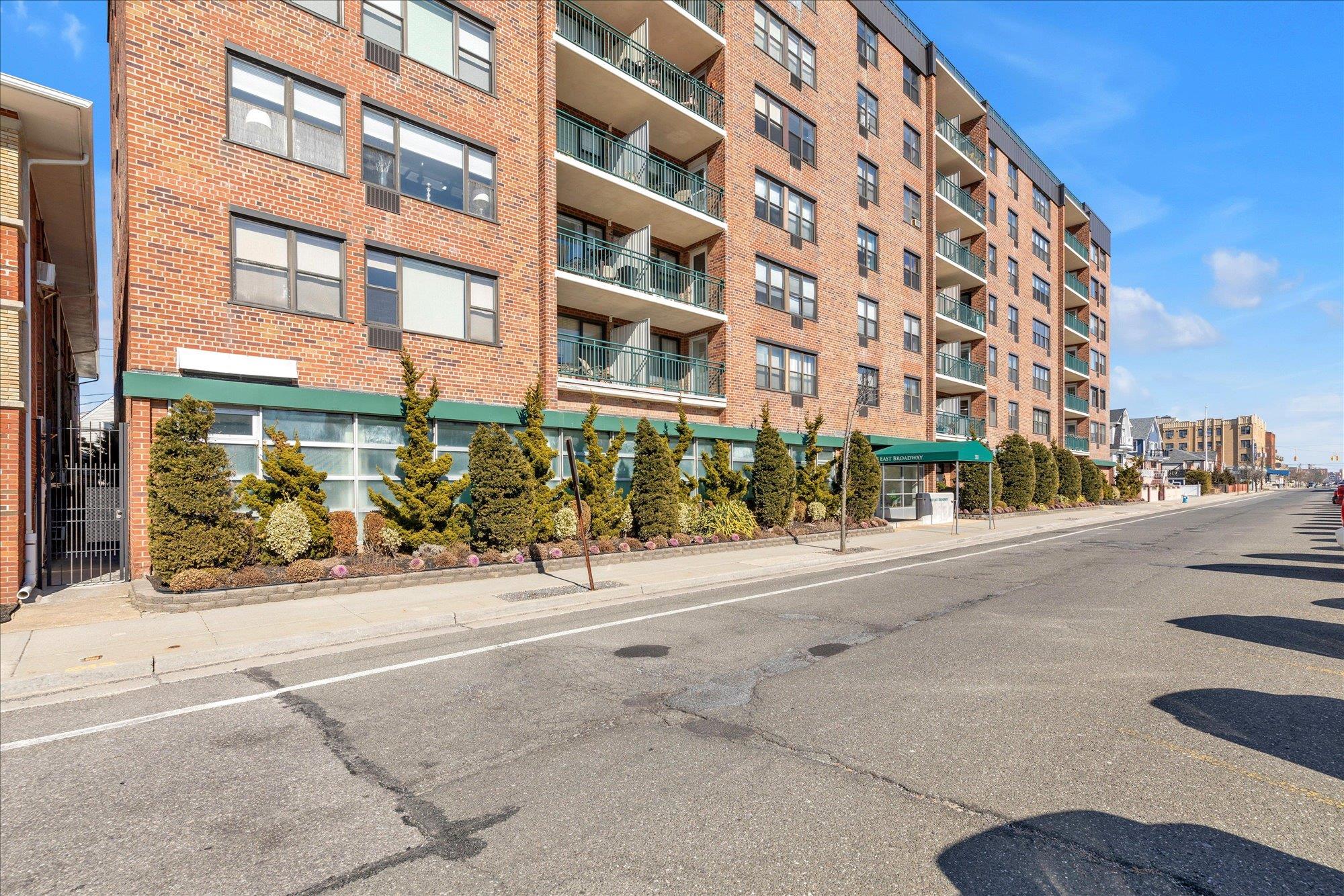 #1 photo, 333 E Broadway, Long Beach , NY 11561