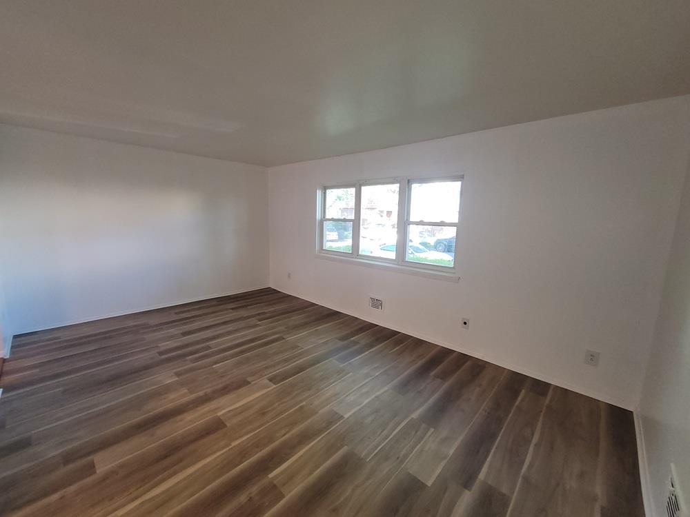 #15 photo, 14848 231st Street, クイーンズ区 Springfield Gardens , NY 11413