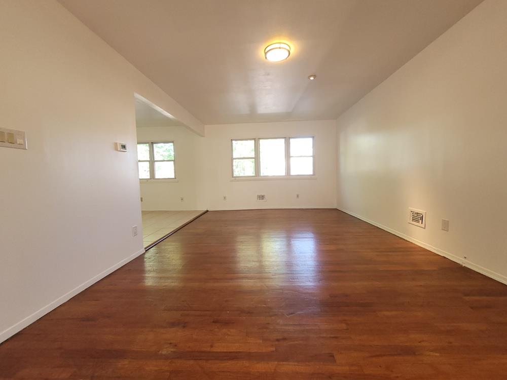 #3 photo, 14848 231st Street, クイーンズ区 Springfield Gardens , NY 11413