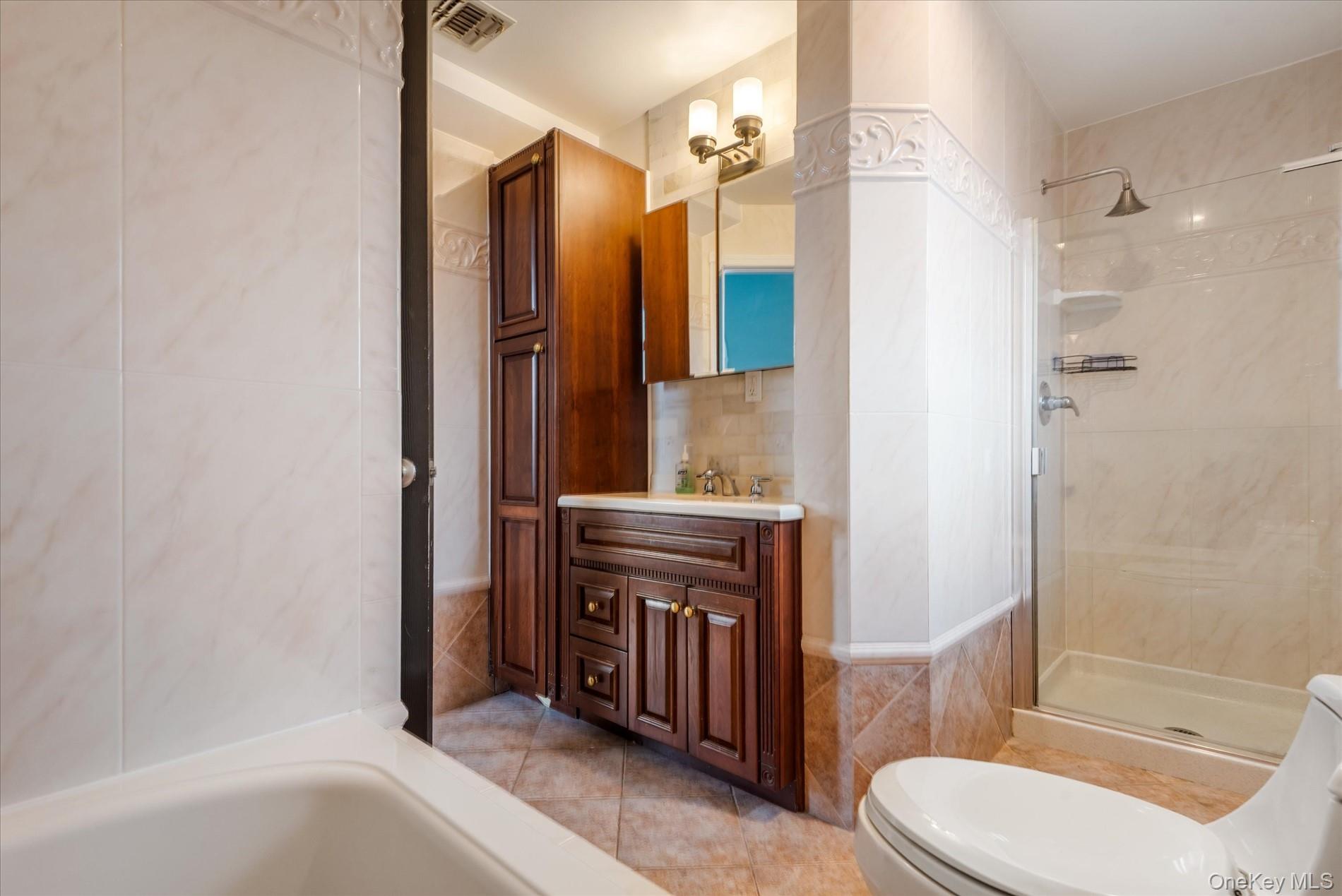 #19 photo, 16140 98th Street, クイーンズ区 Howard Beach , NY 11414