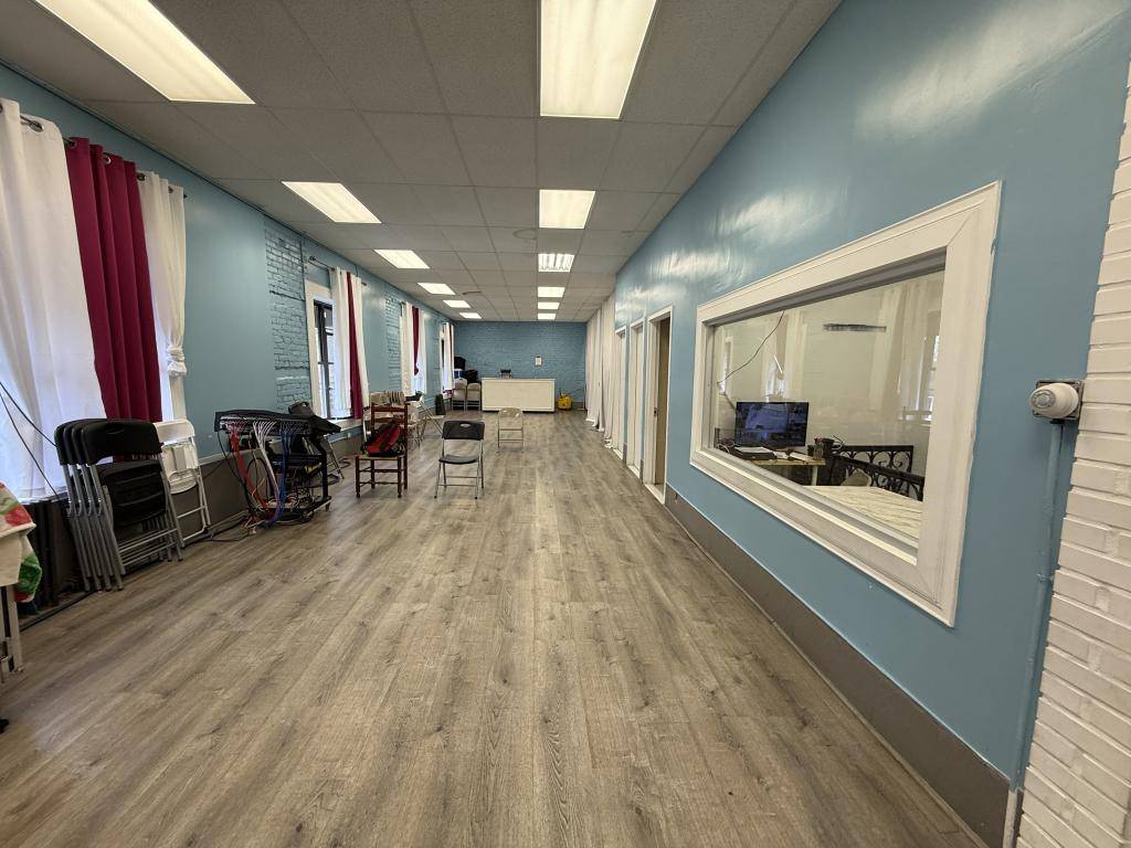 #2 photo, 3075 3rd Ave, ブロンクス区 Bronx , NY 10451