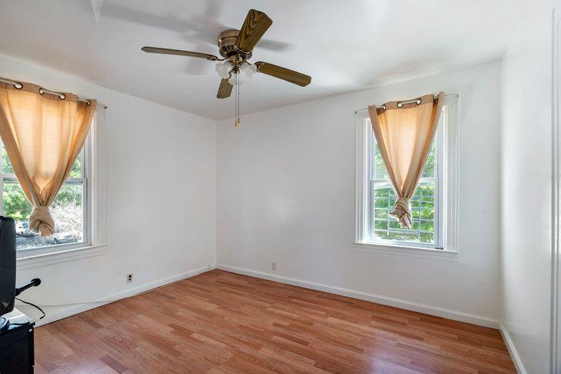 #8 photo, 168-19 116th Avenue, Jamaica , NY 11434